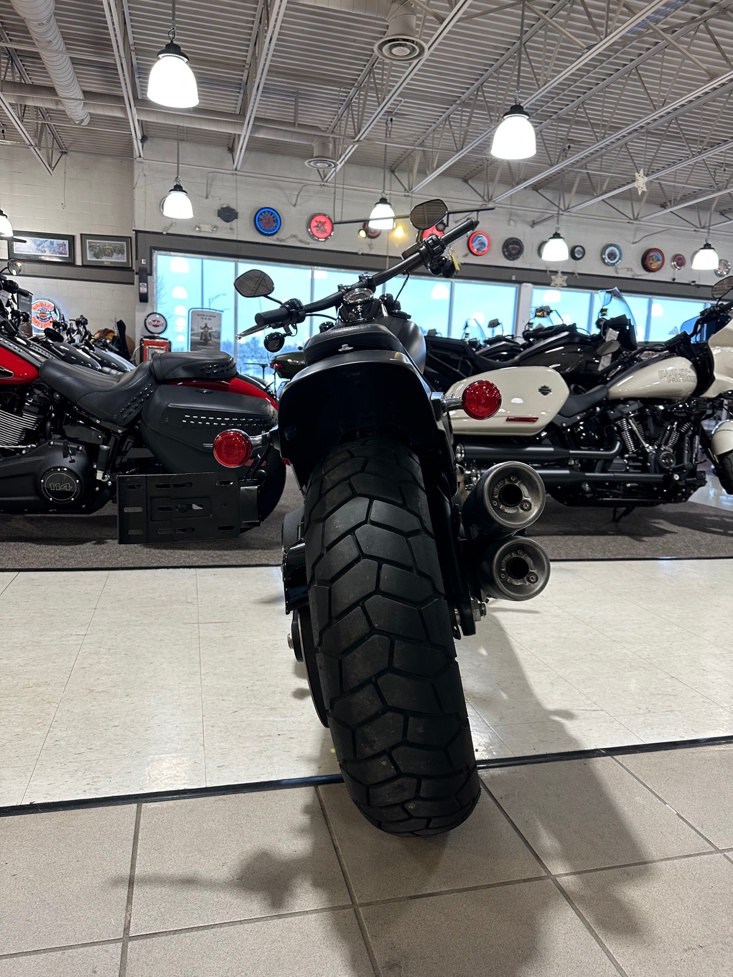 2018 Harley-Davidson Fat Bob® 114 in Cortland, Ohio - Photo 2