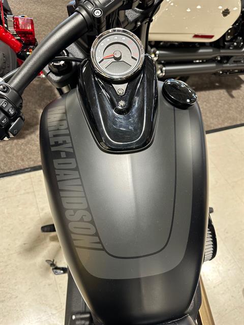 2018 Harley-Davidson Fat Bob® 114 in Cortland, Ohio - Photo 5