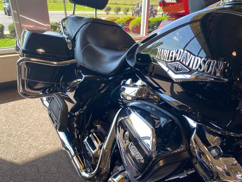 2017 Harley-Davidson Road King® in Cortland, Ohio - Photo 2