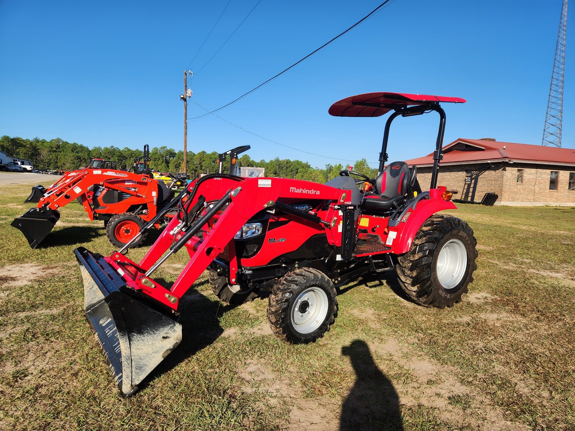 2022 Mahindra 1640 SST in Saucier, Mississippi - Photo 1