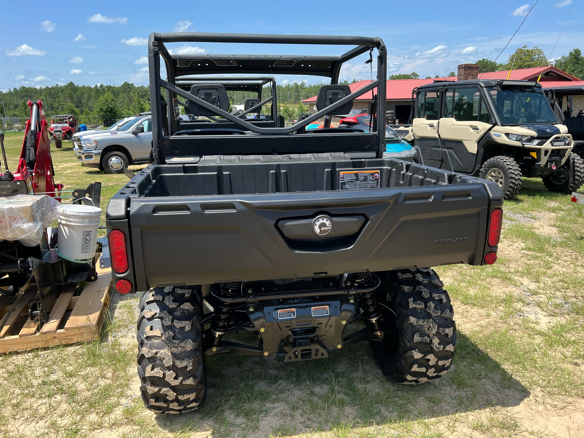2023 Can-Am Defender DPS HD9 in Saucier, Mississippi - Photo 6