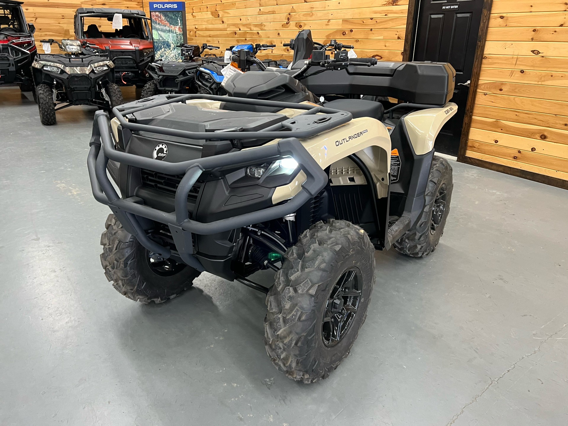2024 Can-Am Outlander PRO XU HD7 in Saucier, Mississippi - Photo 15