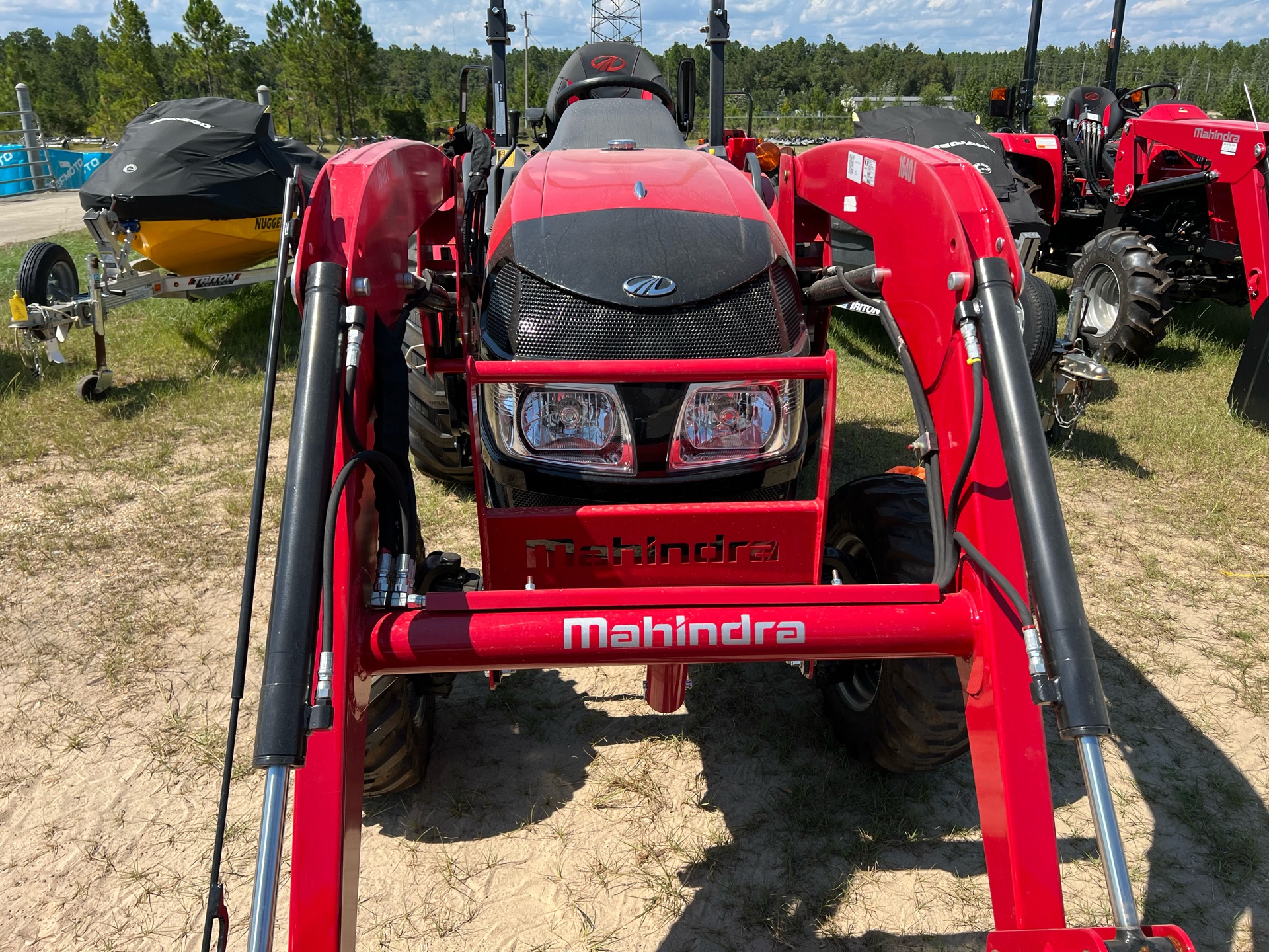 2023 Mahindra 1640 HST in Saucier, Mississippi - Photo 3