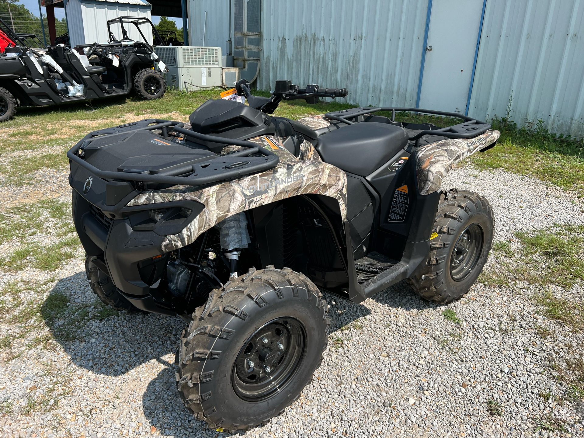 2023 Can-Am Outlander DPS 700 in Saucier, Mississippi - Photo 6