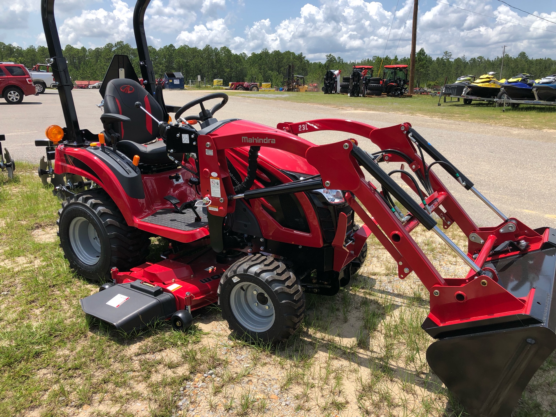 2022 Mahindra eMax 20S HST in Saucier, Mississippi - Photo 3