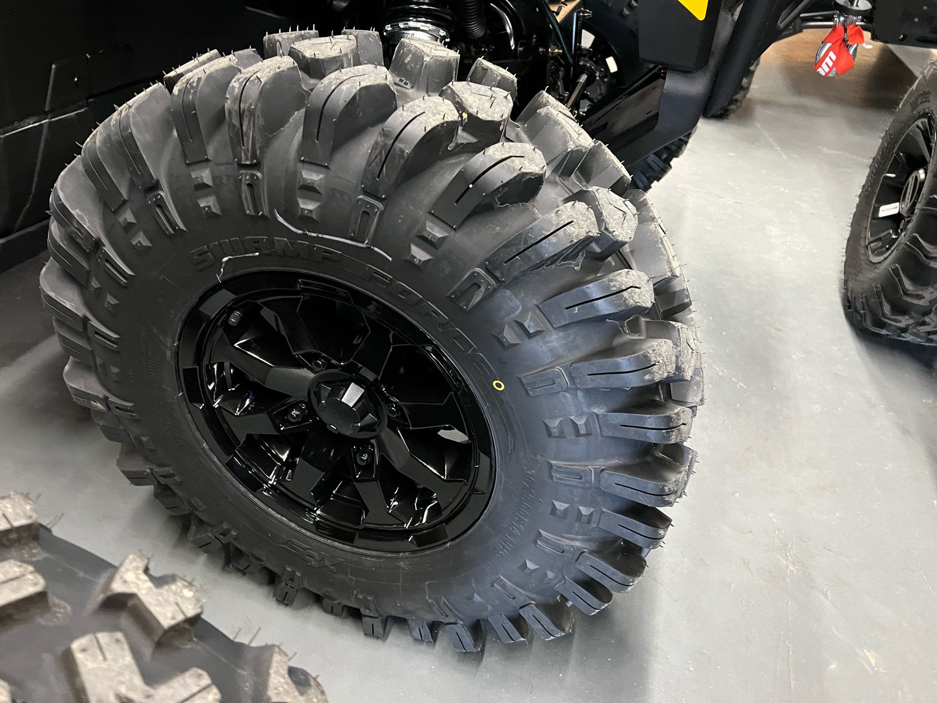 2023 Can-Am Defender X MR HD10 in Saucier, Mississippi - Photo 8