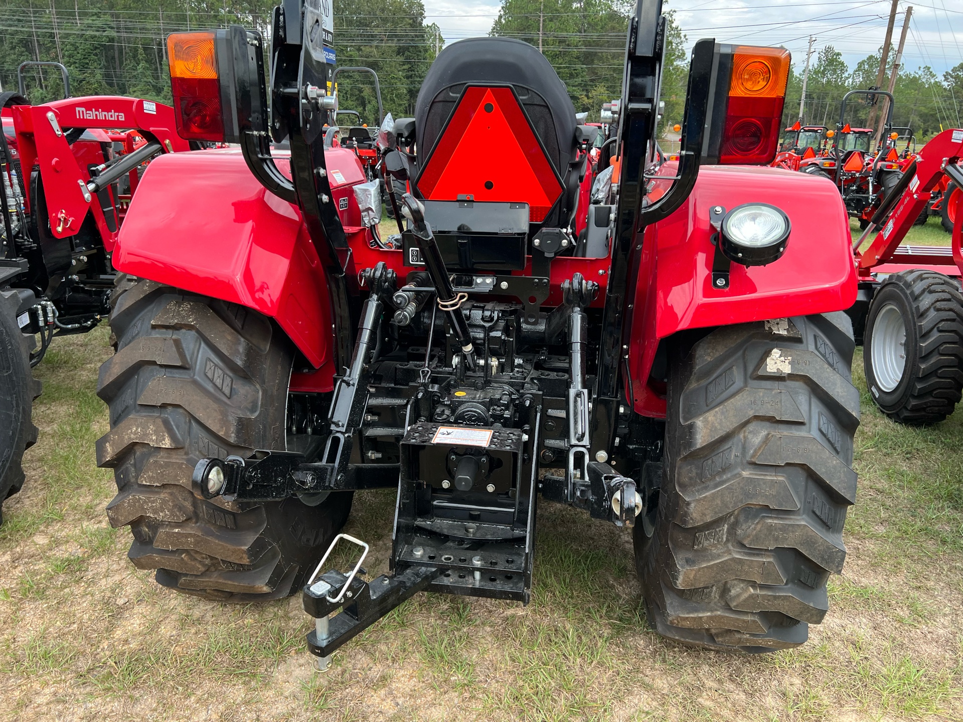 2024 Mahindra 5155 4WD in Saucier, Mississippi - Photo 9