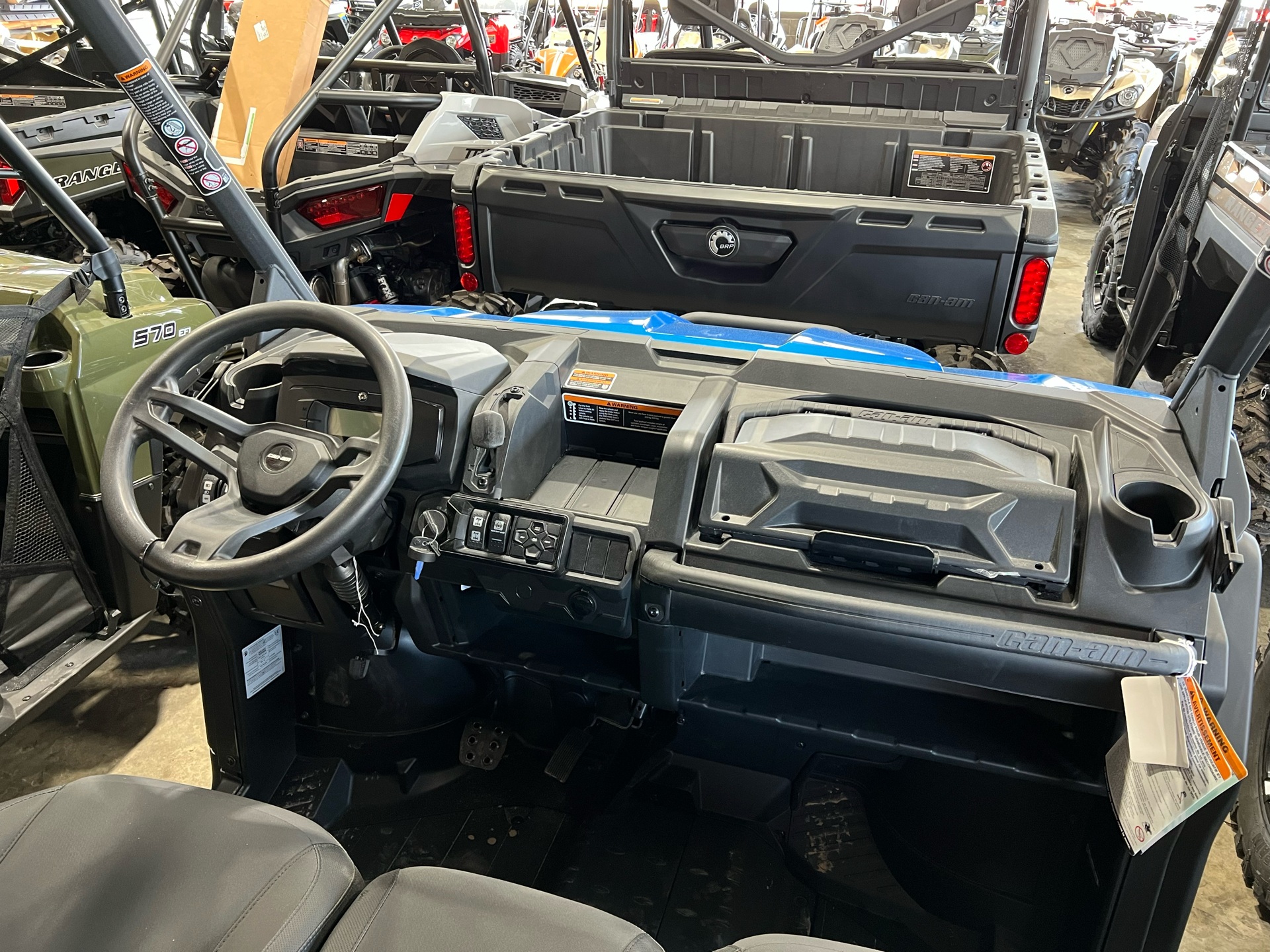 2023 Can-Am Defender XT HD10 in Saucier, Mississippi - Photo 5