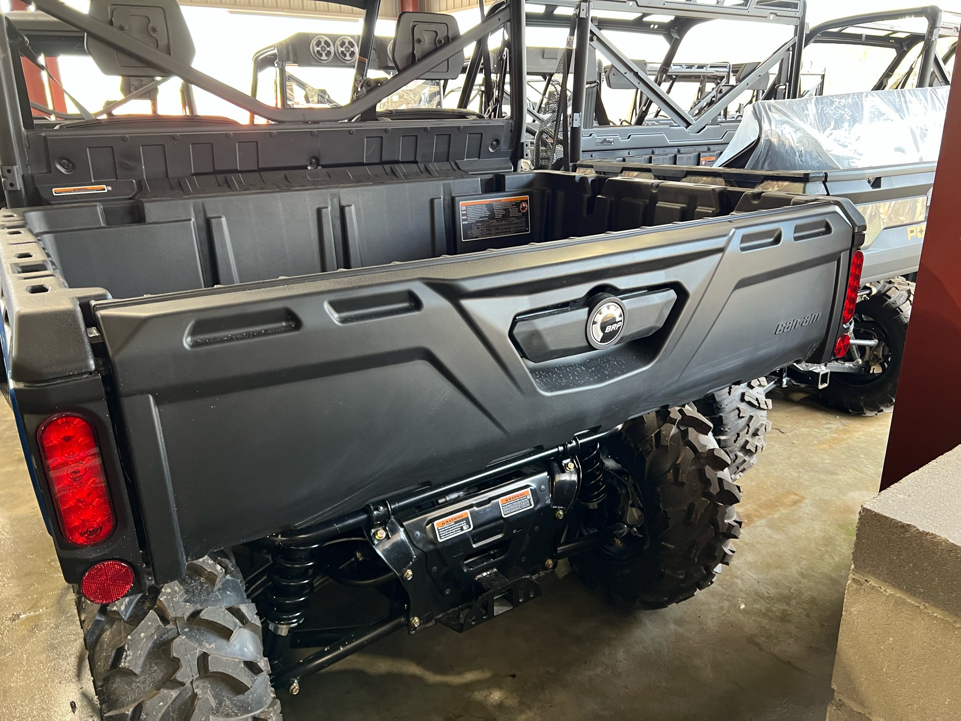 2023 Can-Am Defender XT HD10 in Saucier, Mississippi - Photo 9