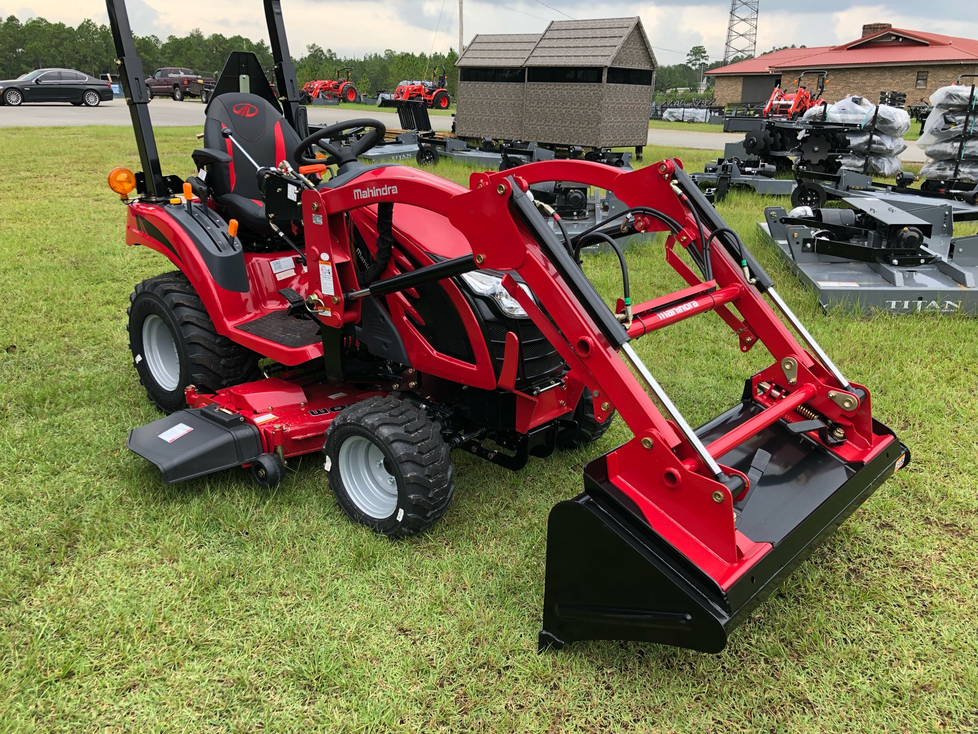 2021 Mahindra eMax 20S HST in Saucier, Mississippi - Photo 1