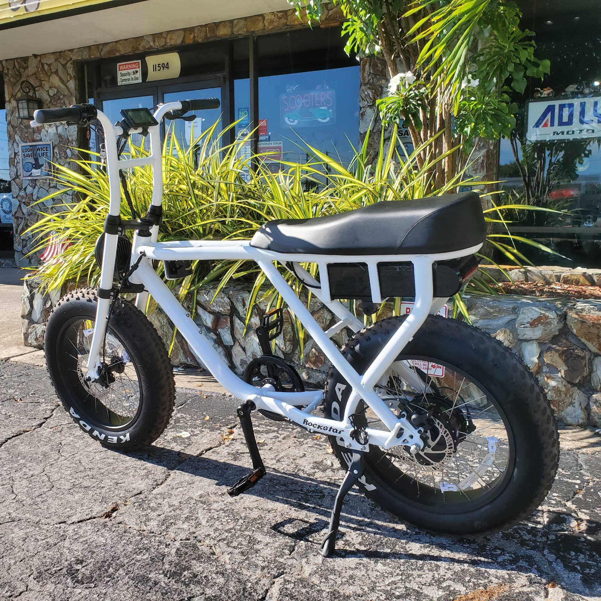 2020 Scootstar Rockstar 750 Watt in Largo, Florida - Photo 9