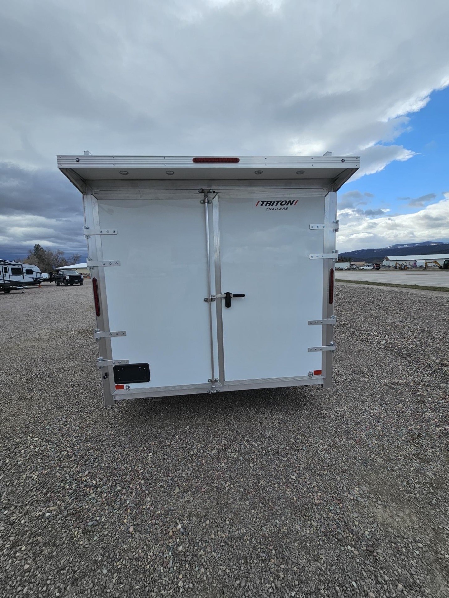 2024 Triton Trailers NXT 8.5X18 with Silver Mod Wheels in Kalispell, Montana - Photo 3