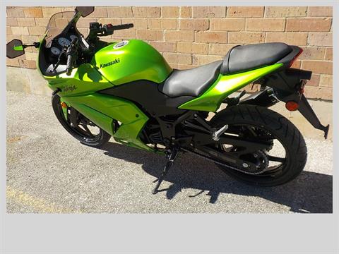 2012 Kawasaki Ninja® 250R in San Antonio, Texas - Photo 6