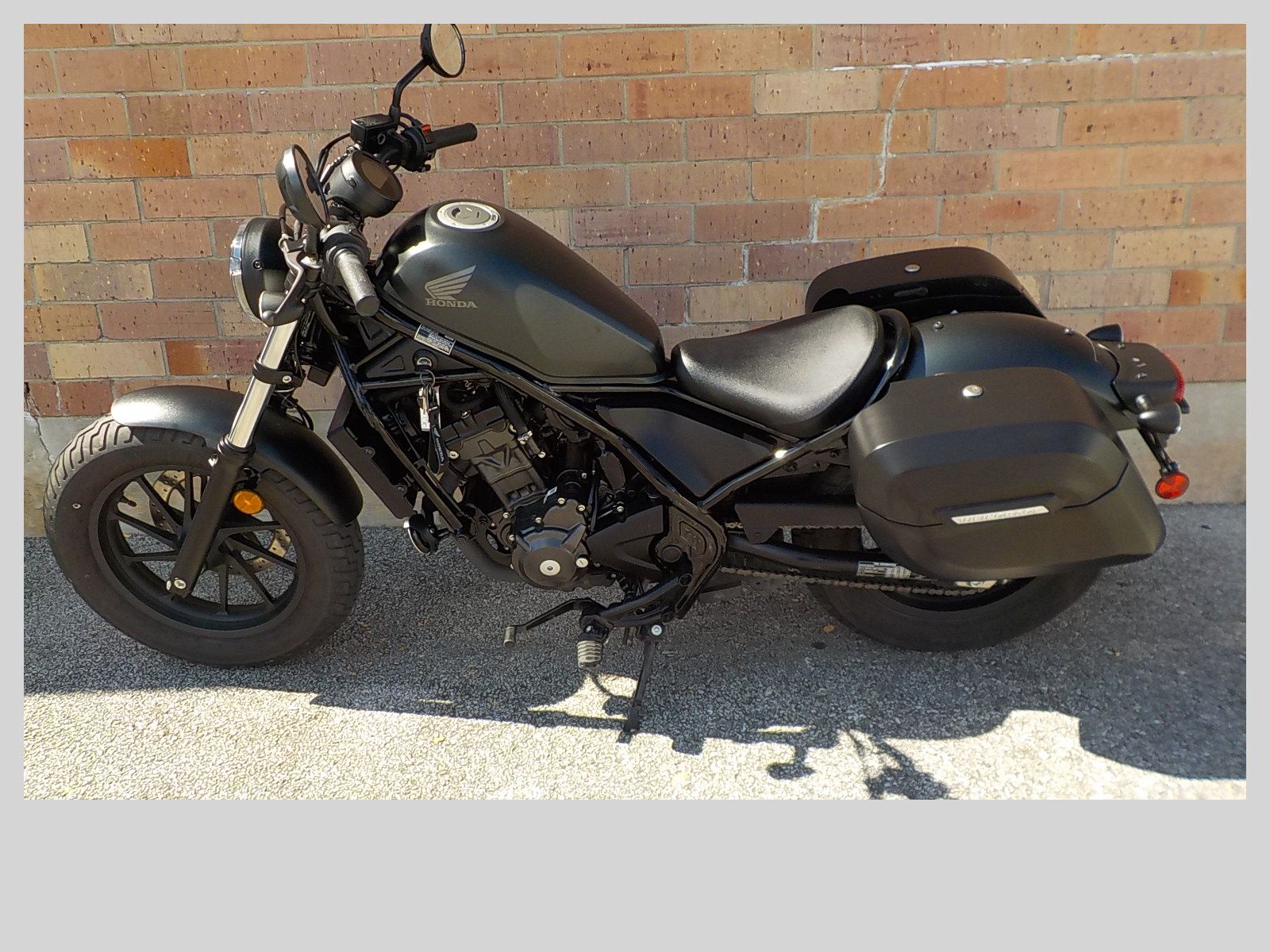 2023 Honda Rebel 300 ABS in San Antonio, Texas - Photo 2