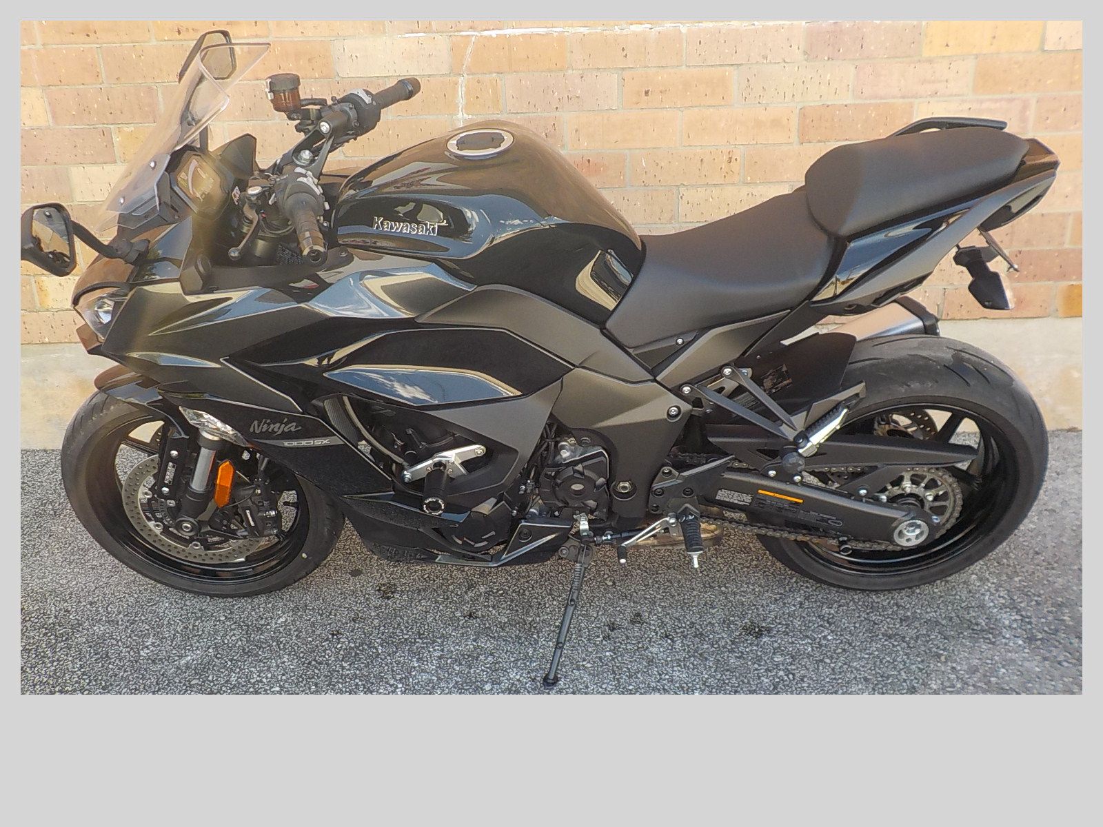 2021 Kawasaki Ninja 1000SX in San Antonio, Texas - Photo 2