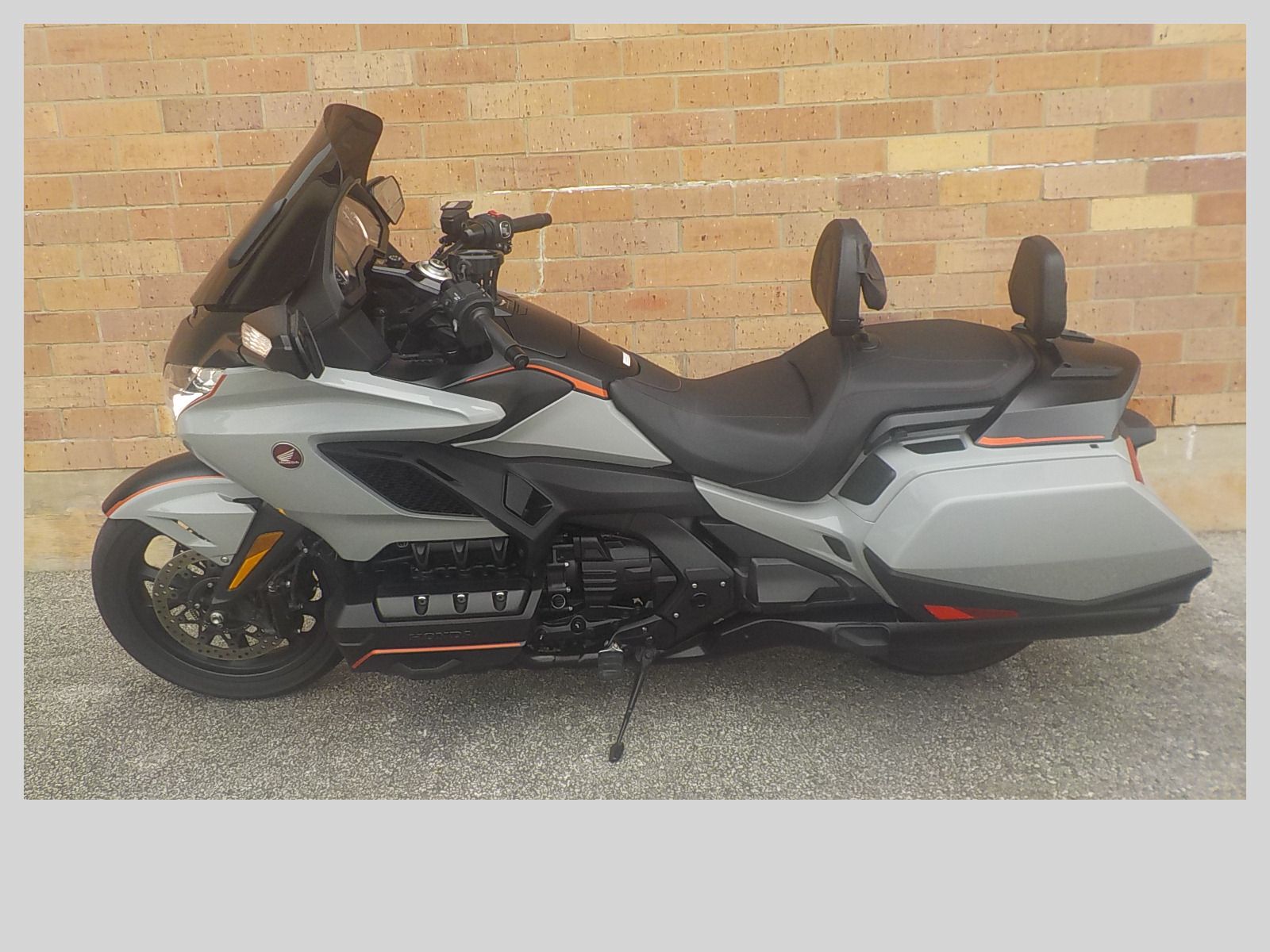2021 Honda Gold Wing Automatic DCT in San Antonio, Texas - Photo 2