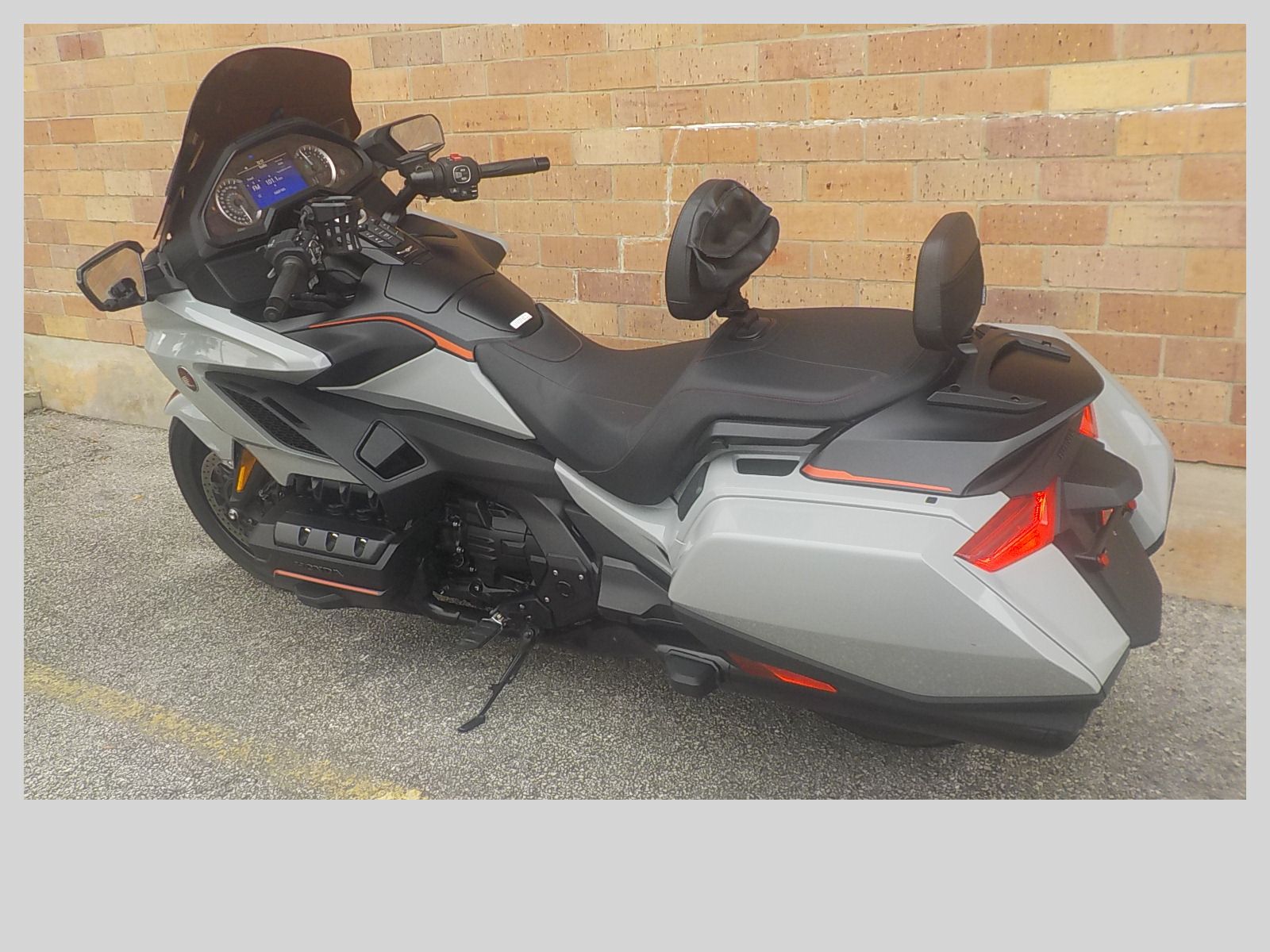 2021 Honda Gold Wing Automatic DCT in San Antonio, Texas - Photo 6