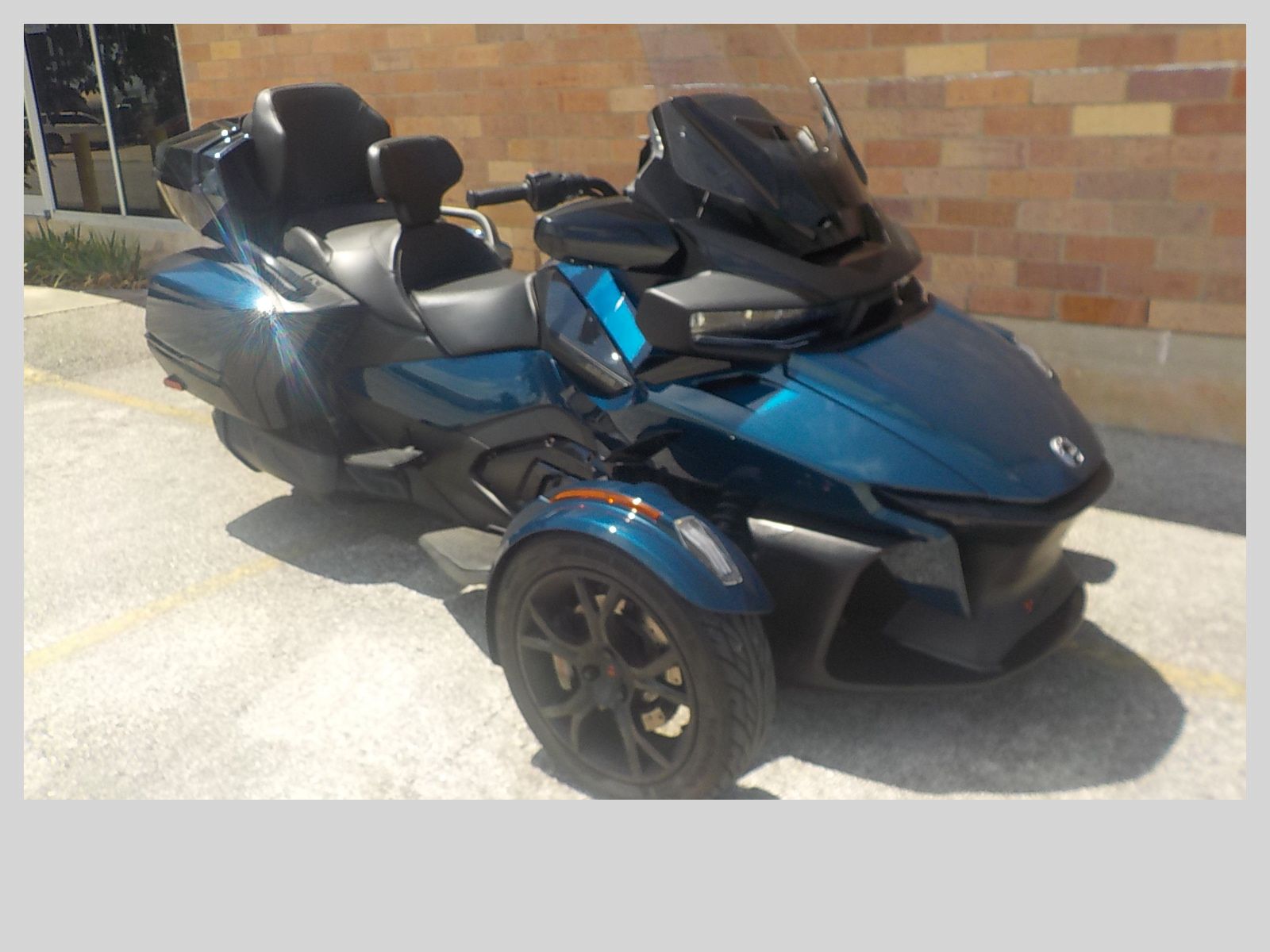 2021 Can-Am Spyder RT in San Antonio, Texas - Photo 4