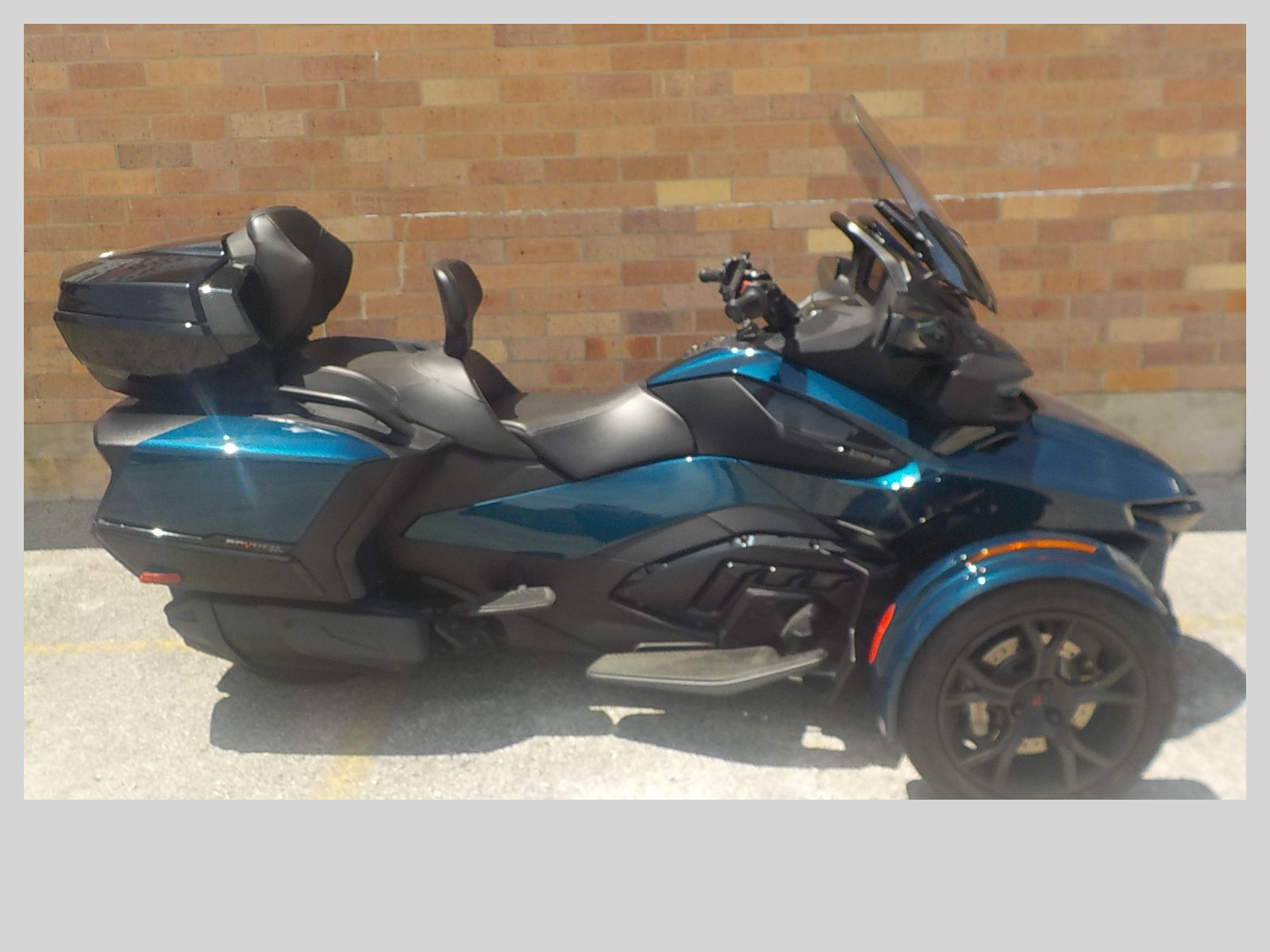 2021 Can-Am Spyder RT in San Antonio, Texas - Photo 1