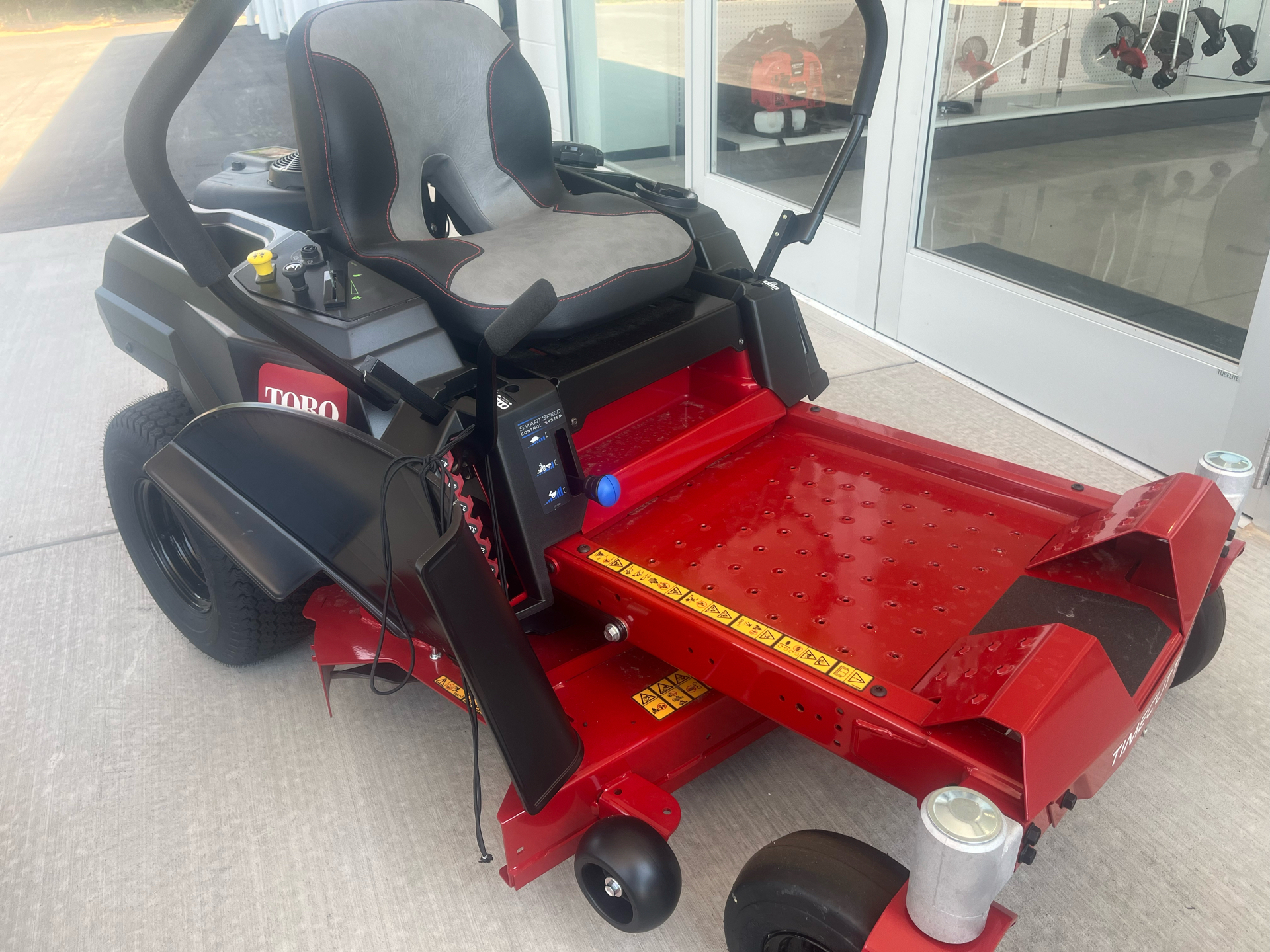 2024 Toro TimeCutter 42 in. Briggs & Stratton 22 hp (77404) in Clover, South Carolina - Photo 3