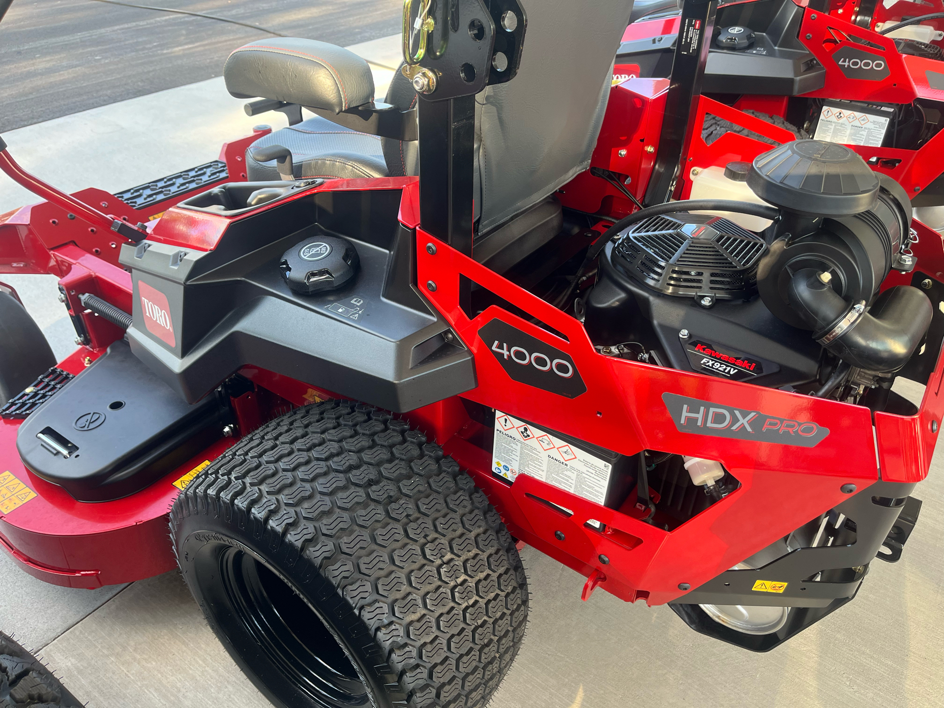 2023 Toro Z Master 4000 HDX 60 in. Kawasaki FX921V 31 hp MyRIDE in Clover, South Carolina - Photo 5