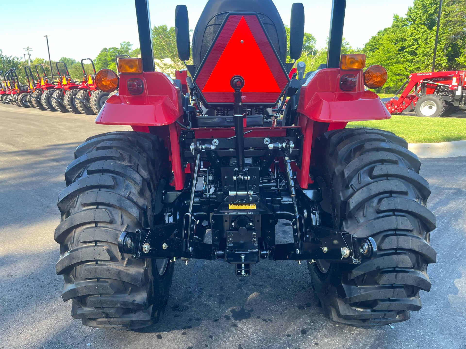 2024 Mahindra 1635 HST in Clover, South Carolina - Photo 6