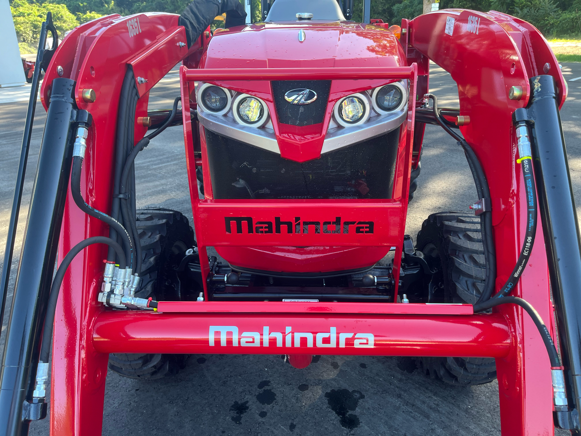 2024 Mahindra 1635 HST in Clover, South Carolina - Photo 12