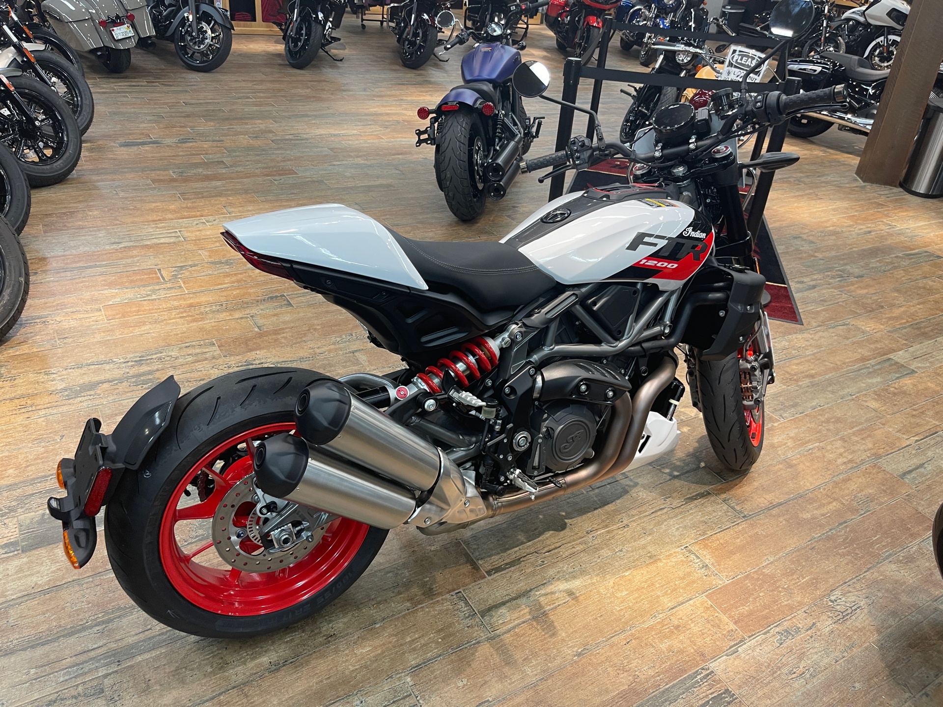 2023 Indian Motorcycle FTR Sport in Fleming Island, Florida - Photo 8