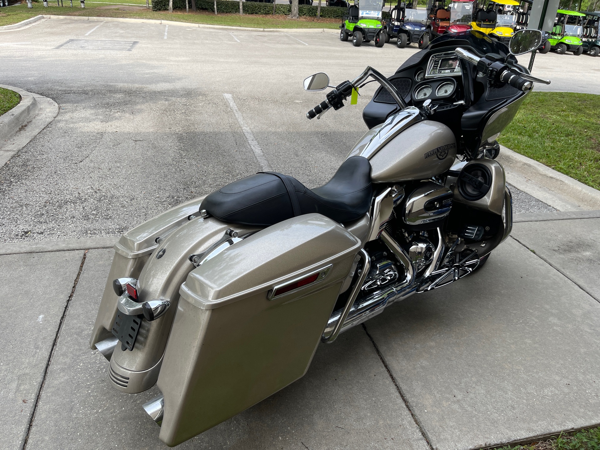 2018 Harley-Davidson Road Glide® Ultra in Fleming Island, Florida - Photo 5