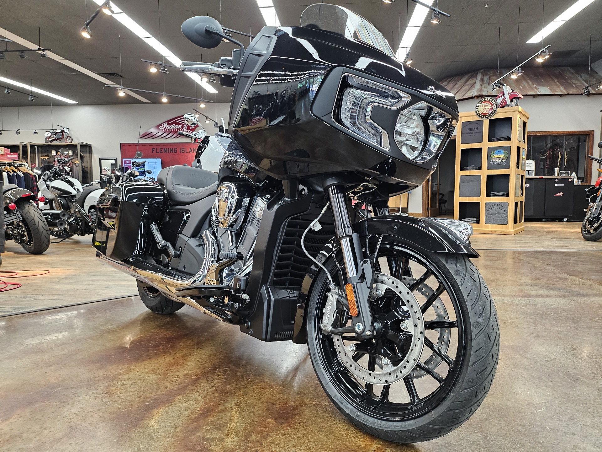 2024 Indian Motorcycle Challenger® in Fleming Island, Florida - Photo 2