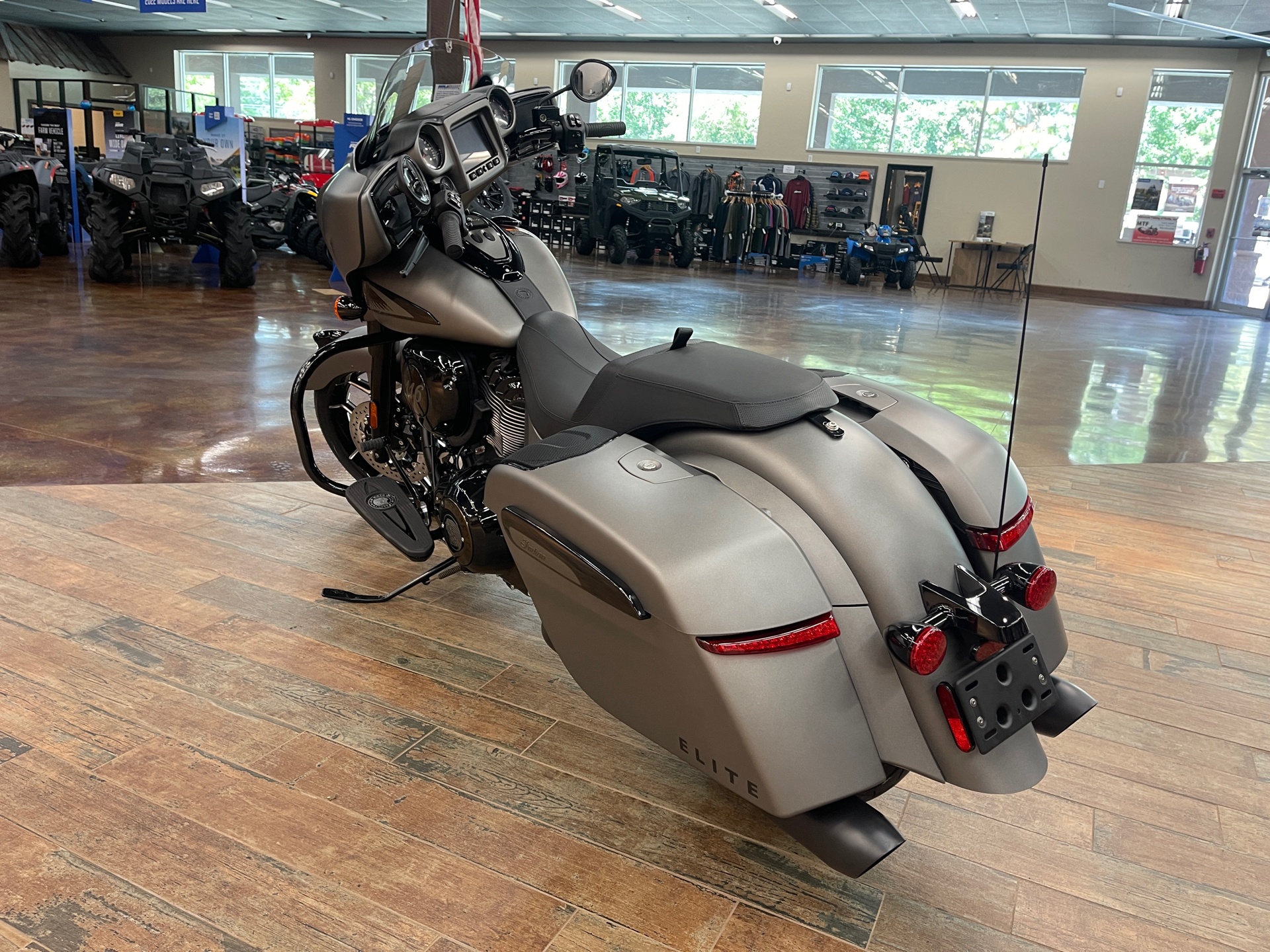 2022 Indian Motorcycle Chieftain® Elite in Fleming Island, Florida - Photo 3