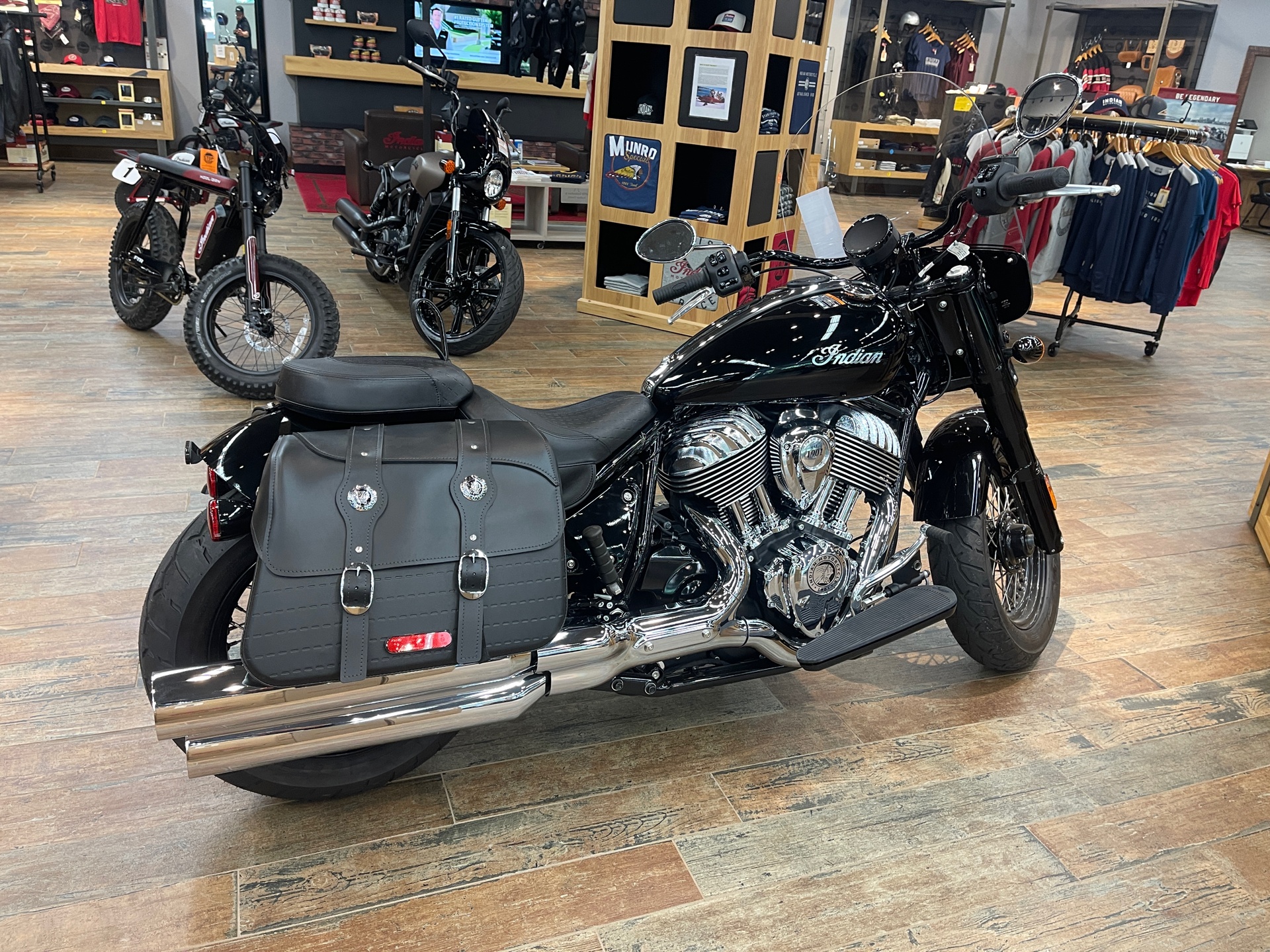2022 Indian Motorcycle Super Chief Limited ABS in Fleming Island, Florida - Photo 3