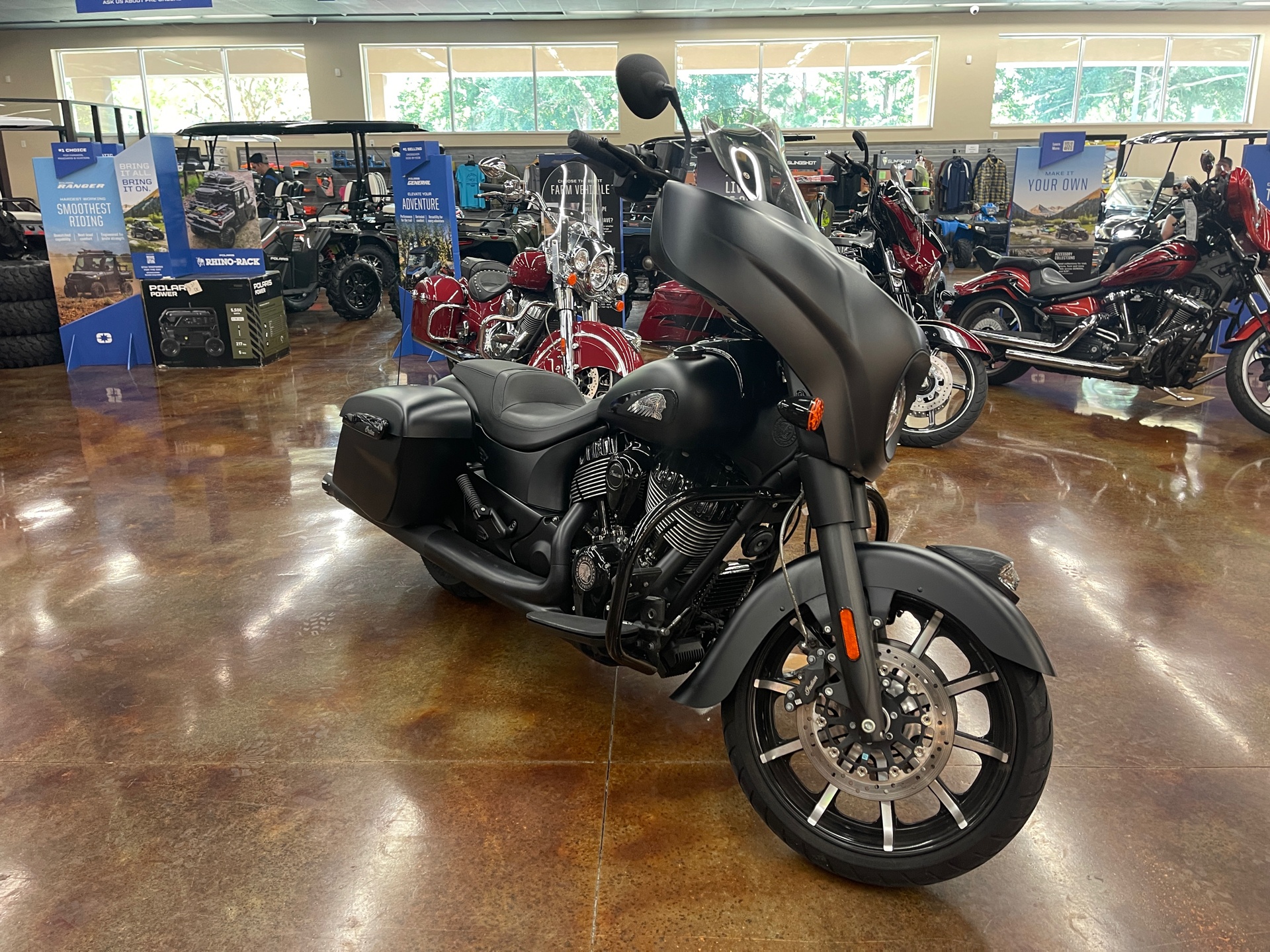 2019 Indian Chieftain® Dark Horse® ABS in Fleming Island, Florida - Photo 3
