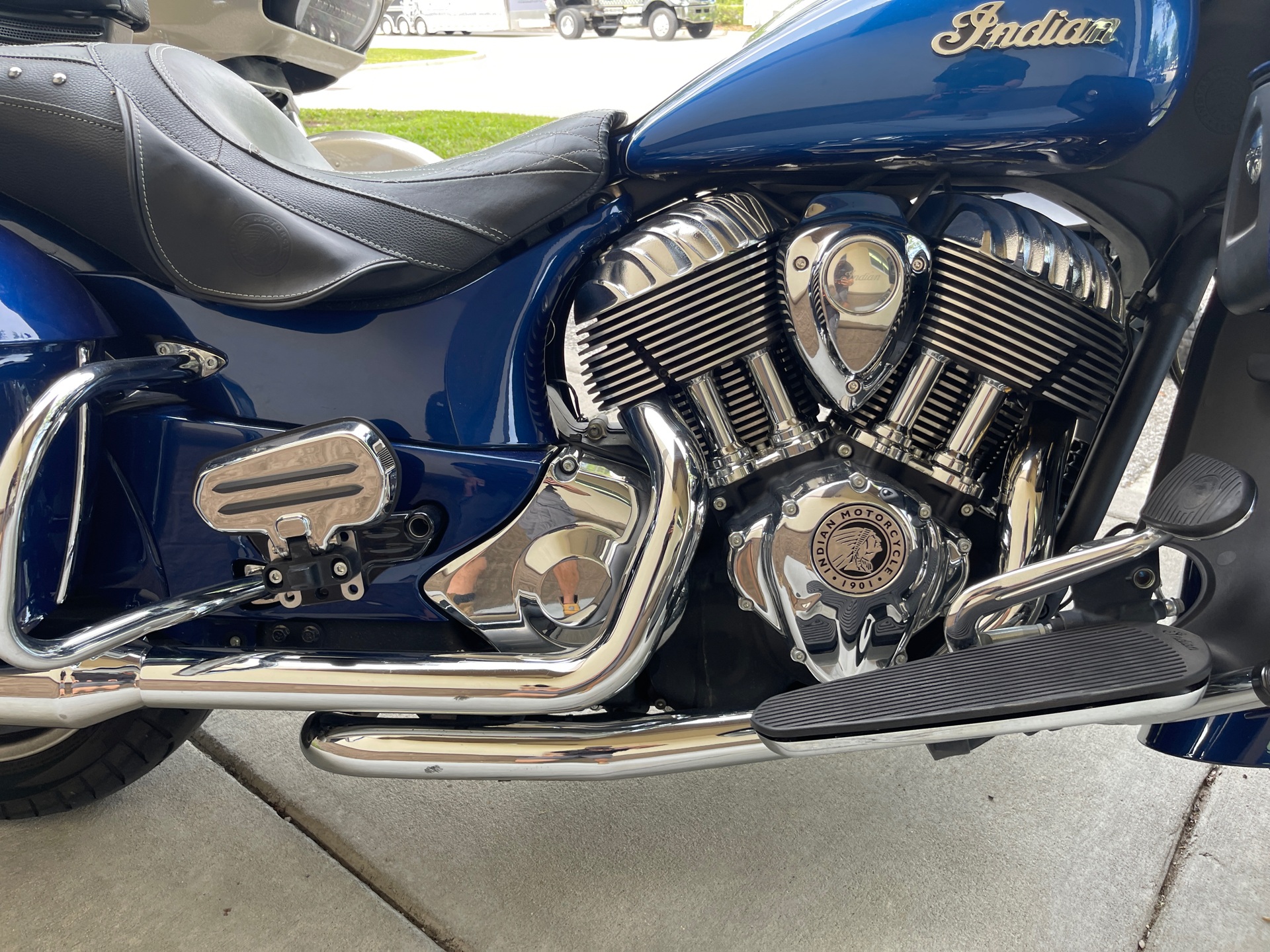 2019 Indian Motorcycle Roadmaster® Icon Series in Fleming Island, Florida - Photo 5