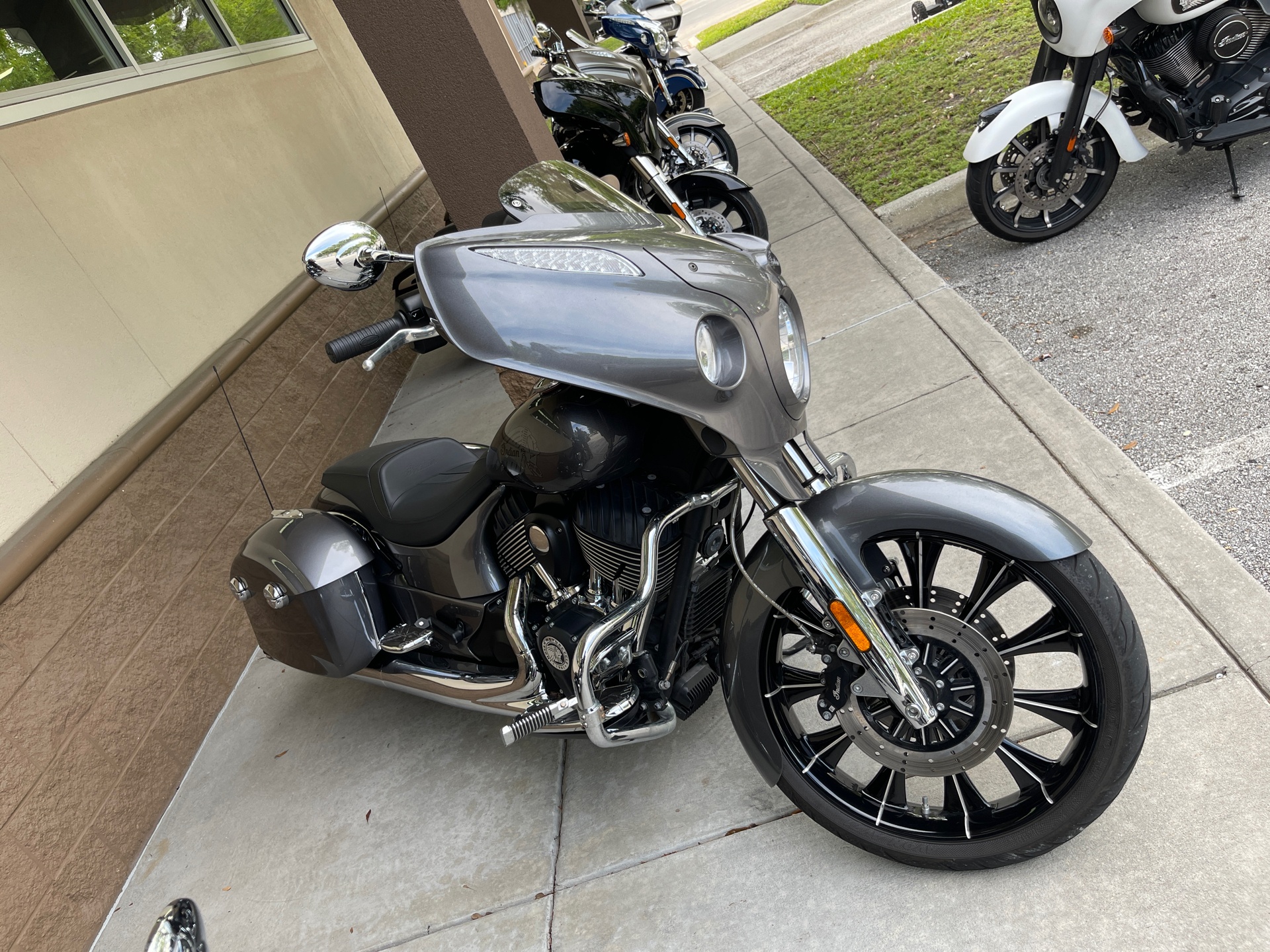 2018 Indian Motorcycle Chieftain® ABS in Fleming Island, Florida - Photo 5