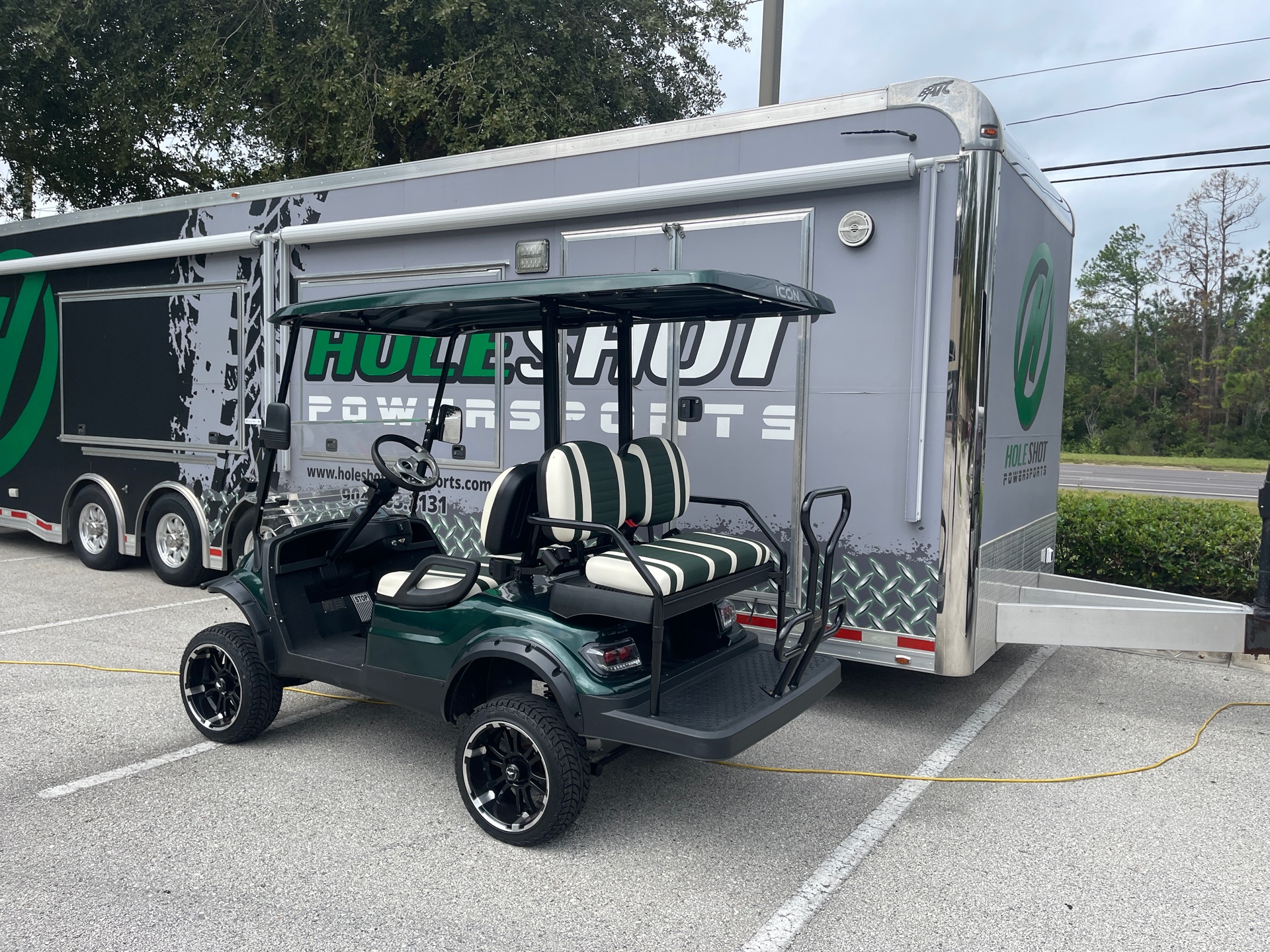 2022 ICON ELECTRIC VEHICLES i40L in Fleming Island, Florida - Photo 2
