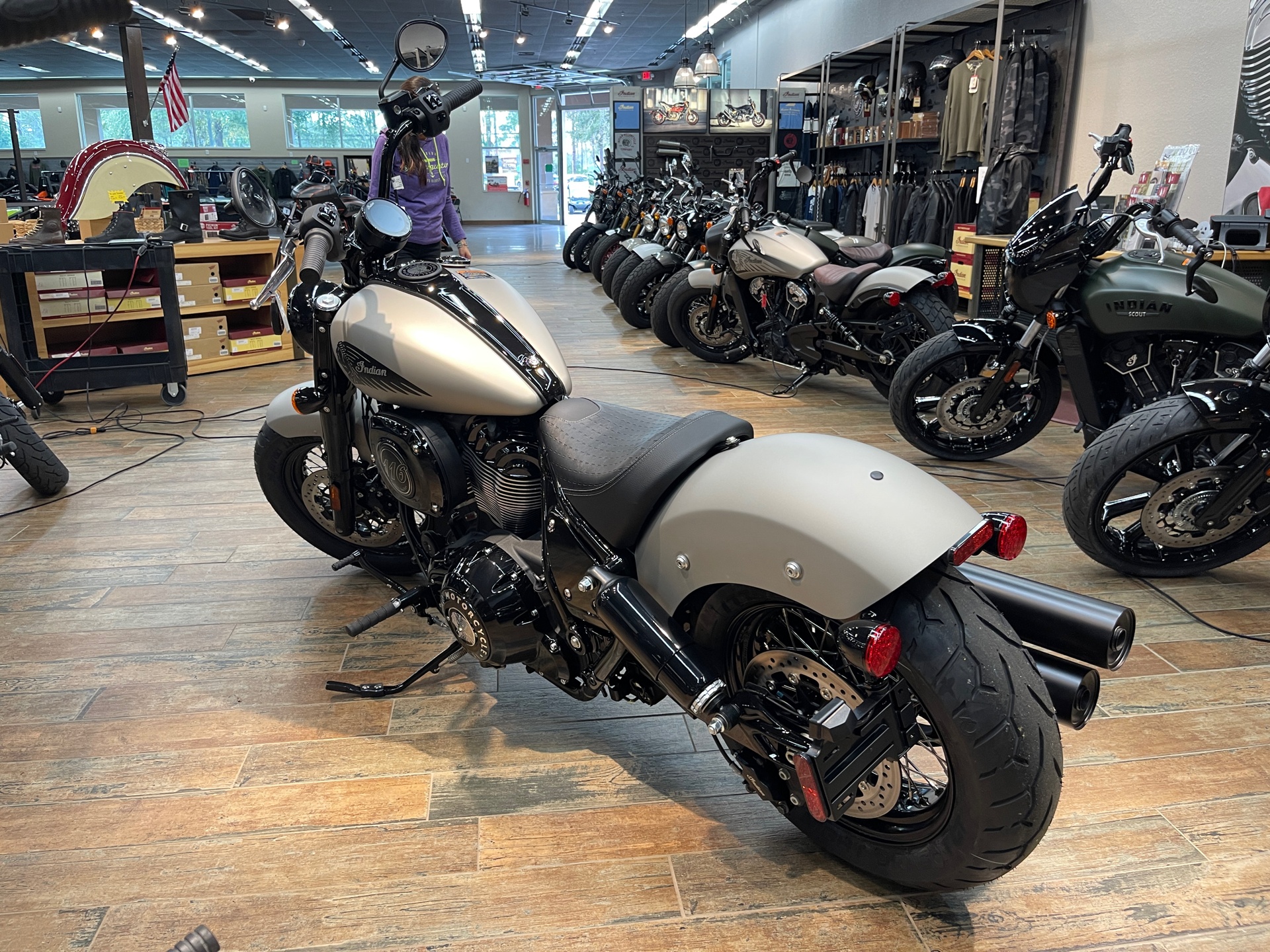 2023 Indian Motorcycle Chief Bobber Dark Horse® in Fleming Island, Florida - Photo 2