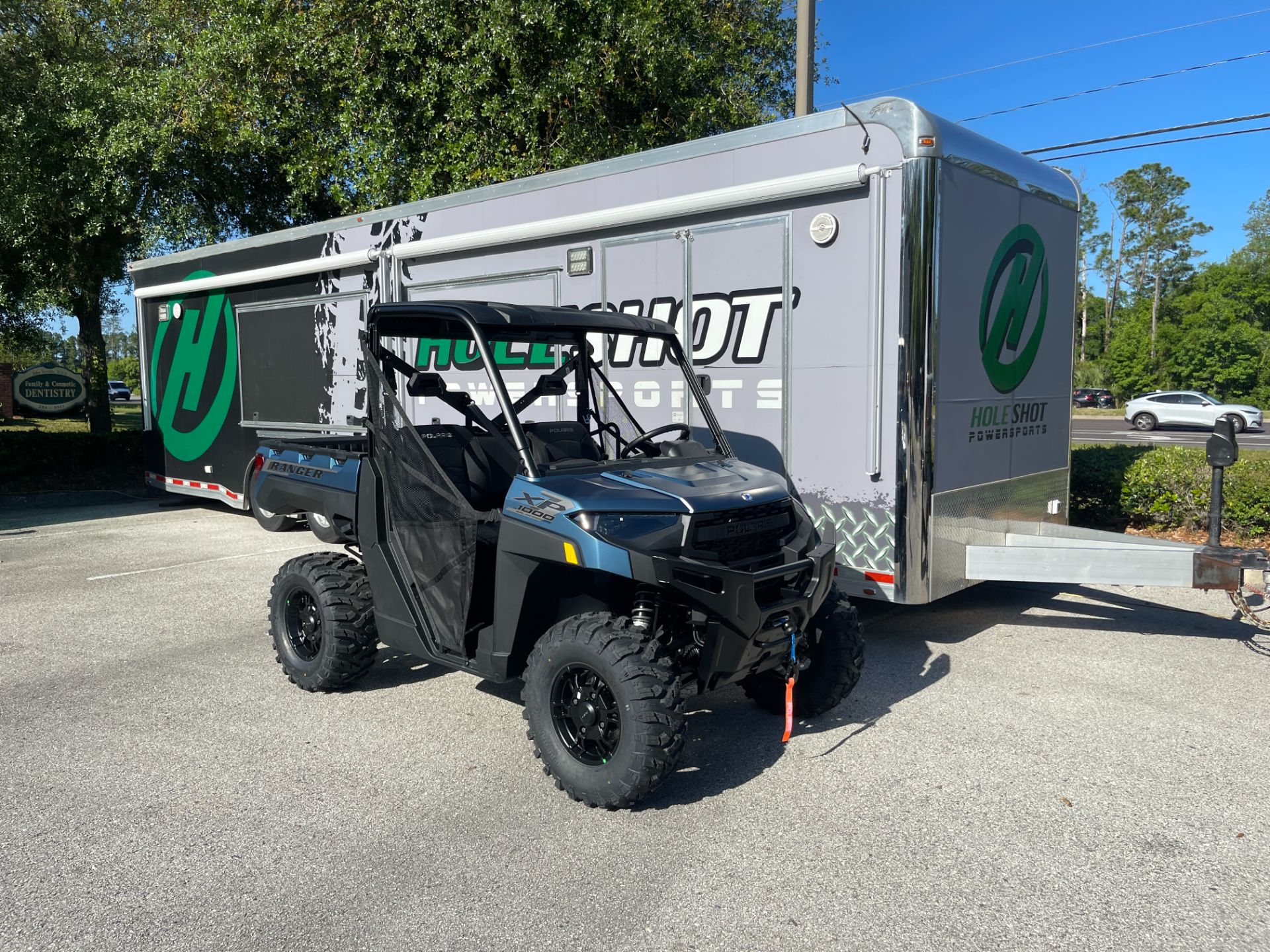 2025 Polaris Ranger XP 1000 Premium in Fleming Island, Florida - Photo 3