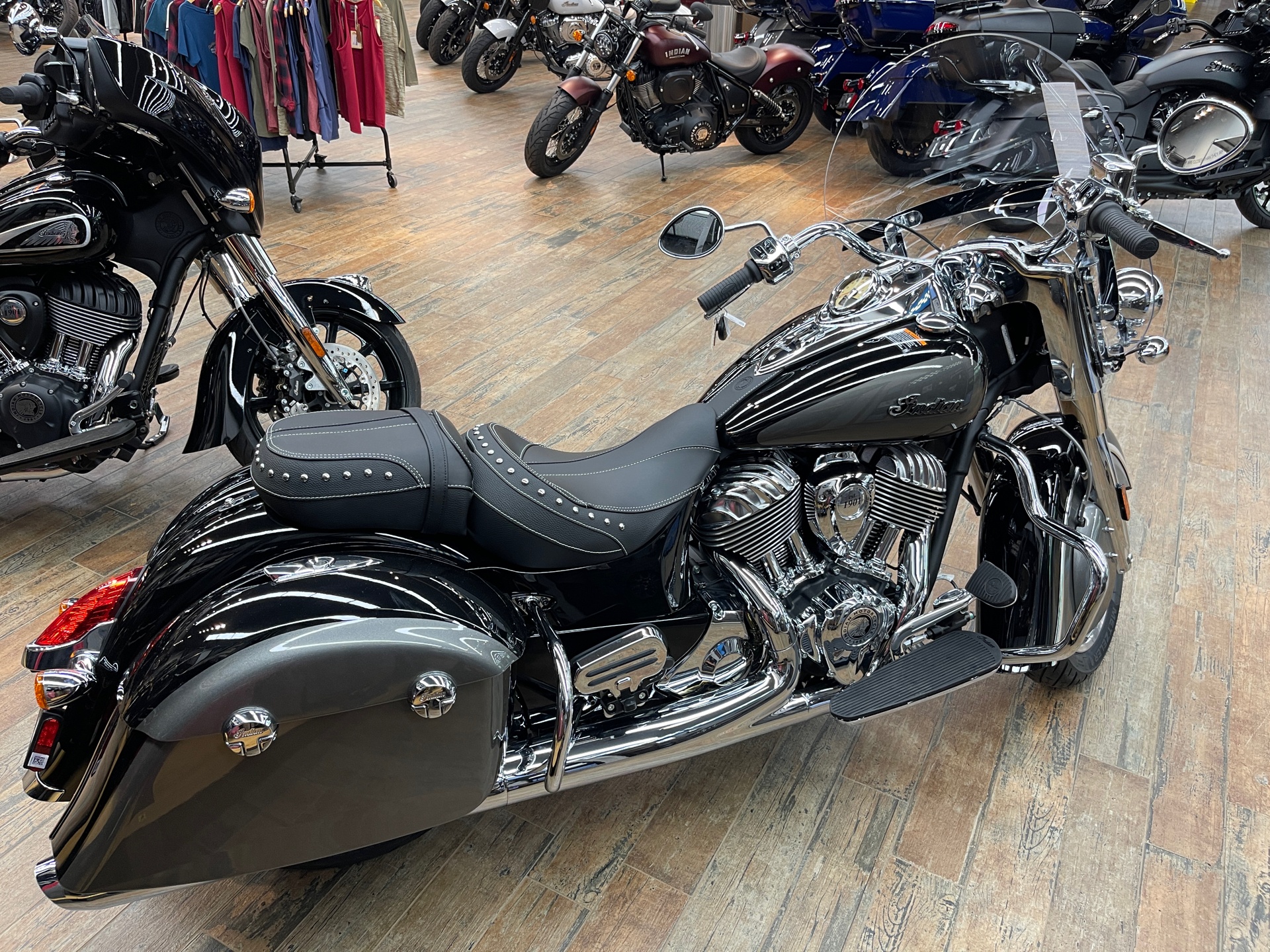 2024 Indian Motorcycle Springfield® in Fleming Island, Florida - Photo 4