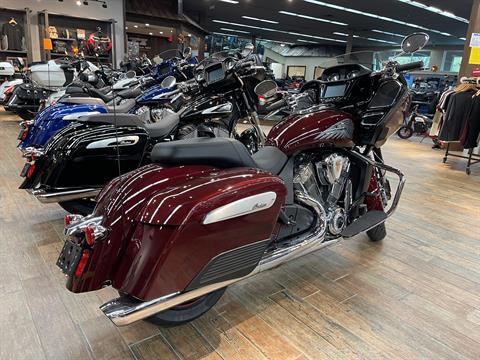 2022 Indian Motorcycle Challenger® Limited in Fleming Island, Florida - Photo 2
