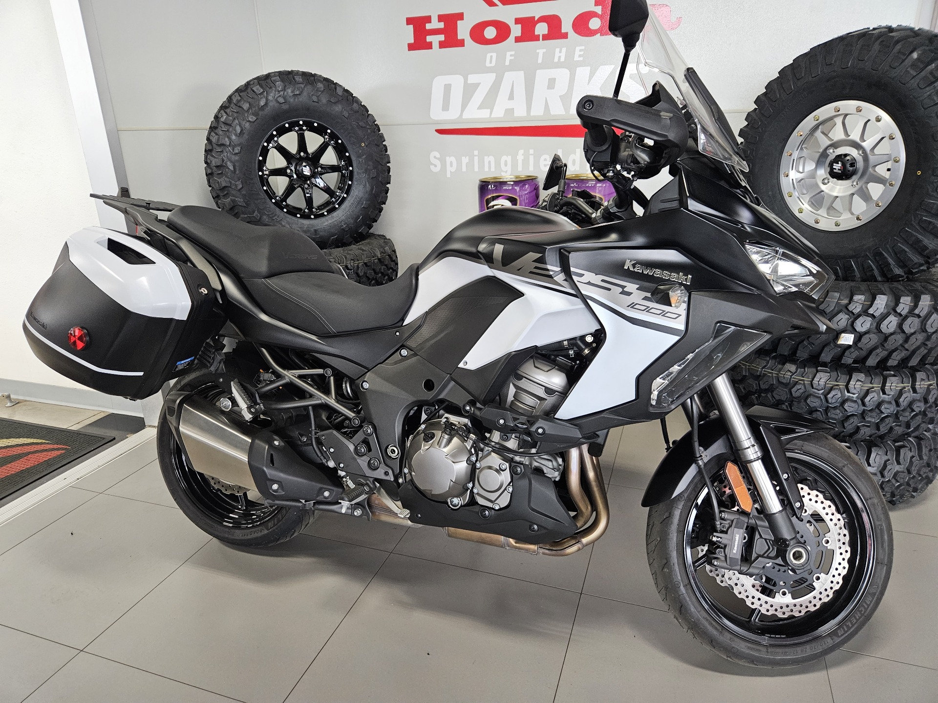 2019 Kawasaki Versys 1000 SE LT+ in Springfield, Missouri - Photo 1