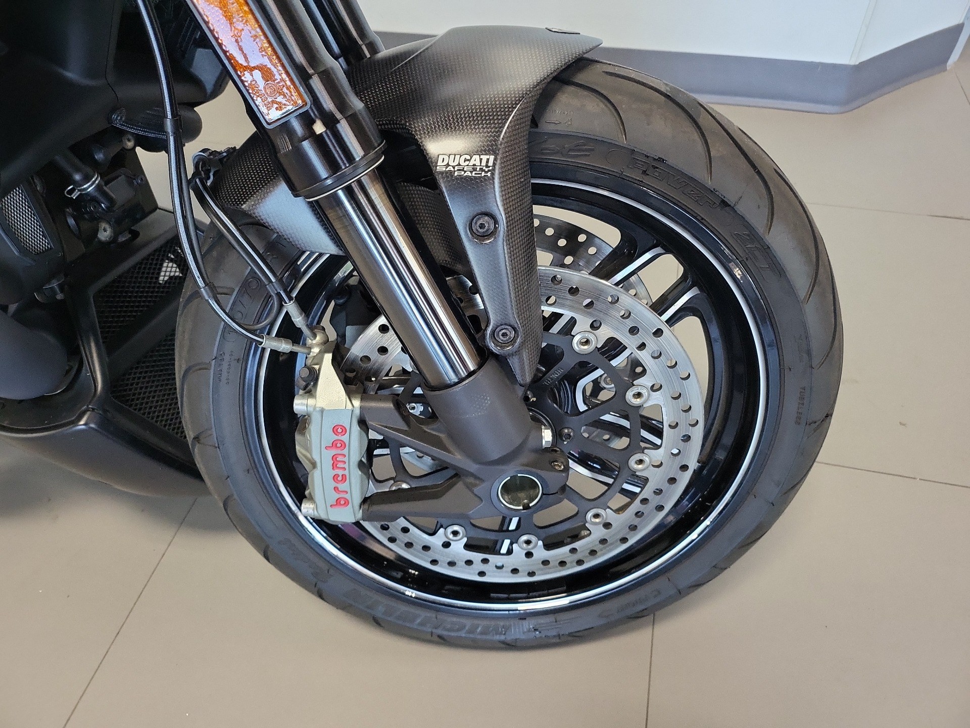 2015 Ducati Diavel Titanium in Springfield, Missouri - Photo 2