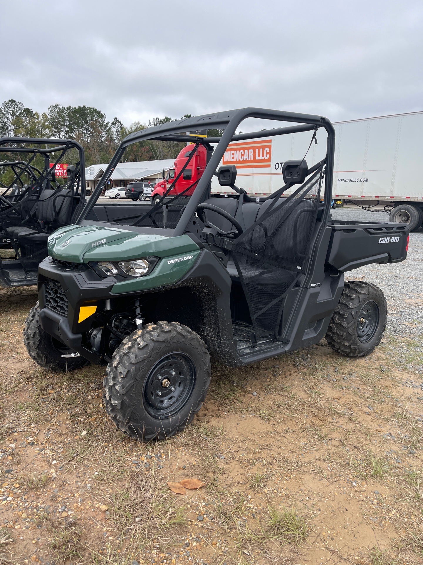 2023 Can-Am Defender HD9 in Leesville, Louisiana - Photo 1