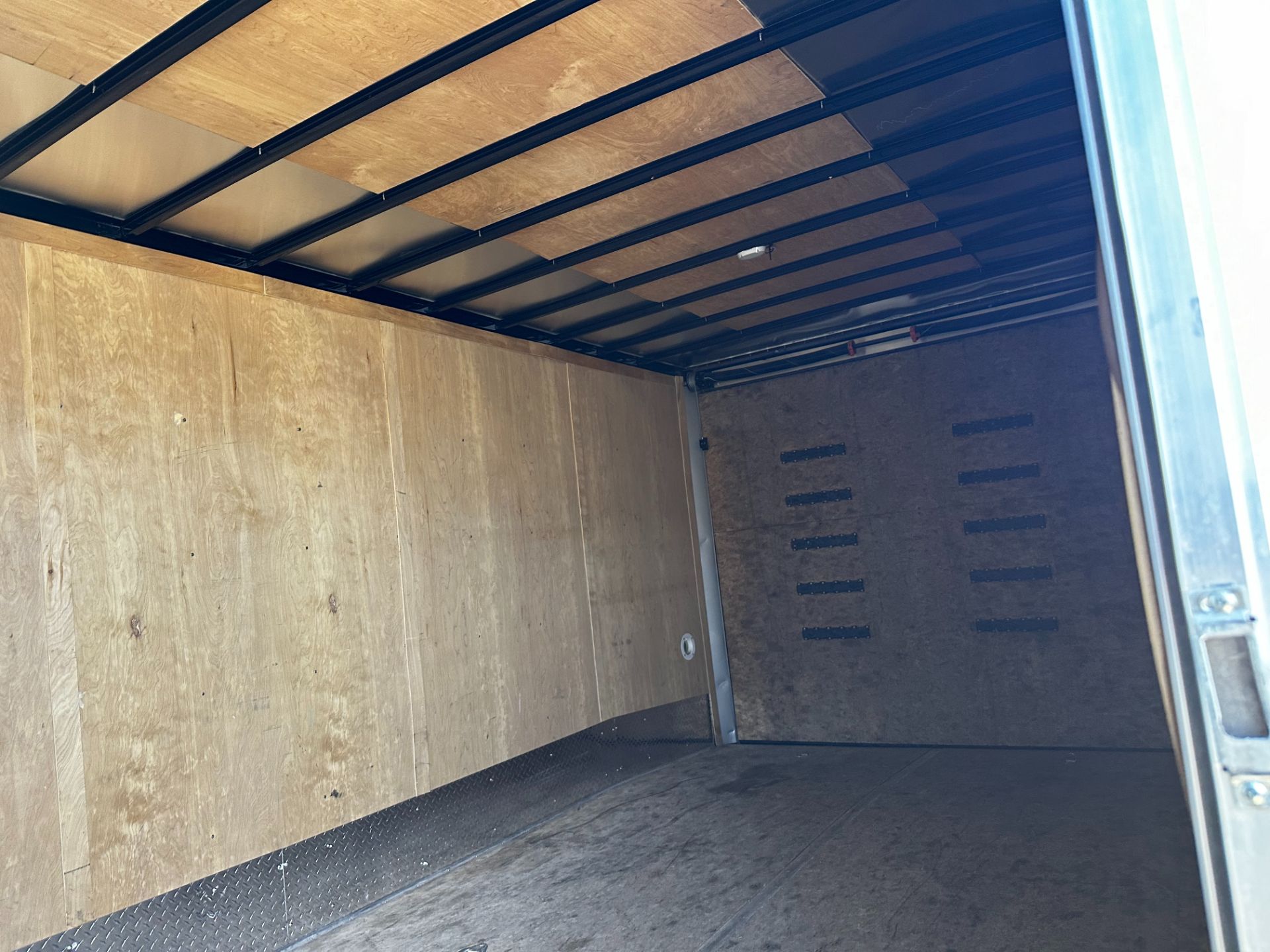 2017 Wells Cargo FTS85242 in Erda, Utah - Photo 5