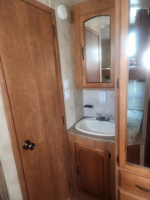 2012 Palomino RV PUMA 19FS in Erda, Utah - Photo 11