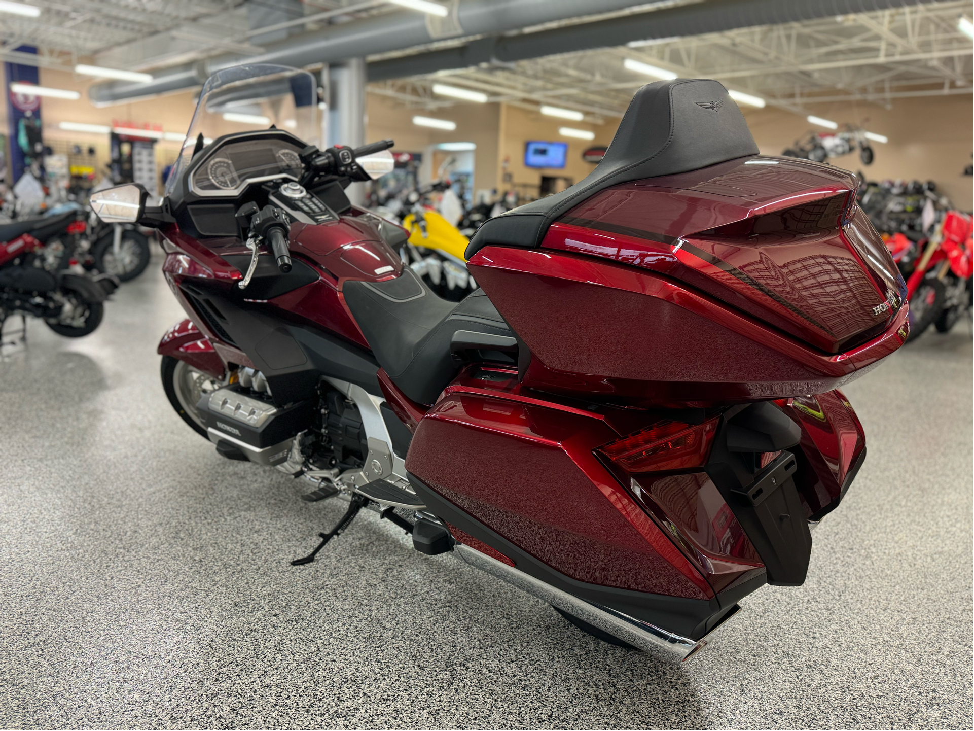 2023 Honda Gold Wing Tour in Saint Joseph, Missouri - Photo 5