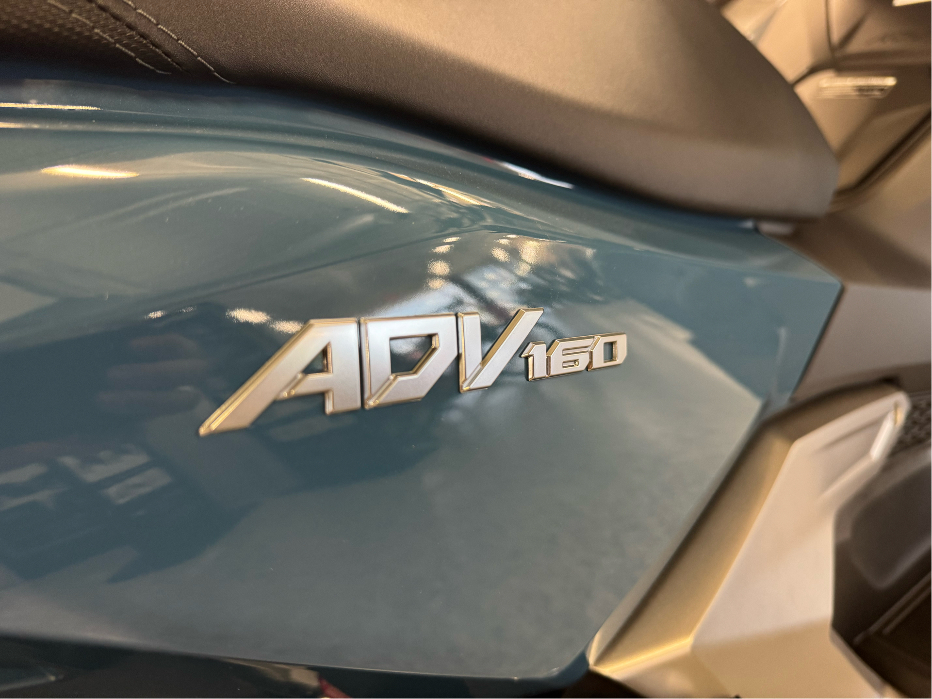 2025 Honda ADV160 in Saint Joseph, Missouri - Photo 4