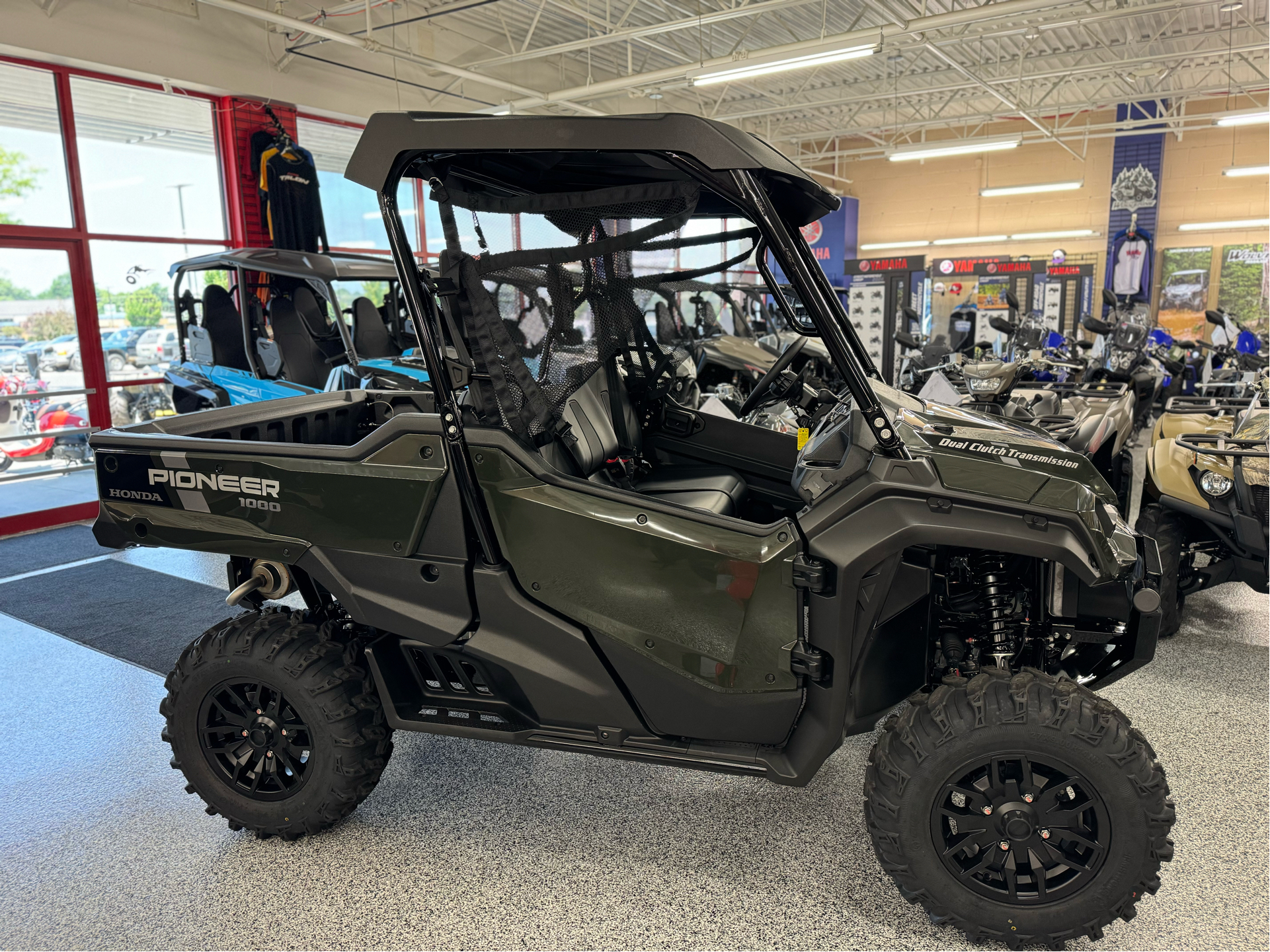 2024 Honda Pioneer 1000 Deluxe in Saint Joseph, Missouri - Photo 2