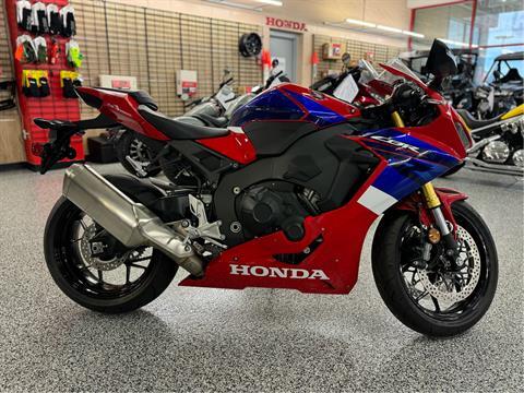 2023 Honda CBR1000RR ABS in Saint Joseph, Missouri - Photo 2