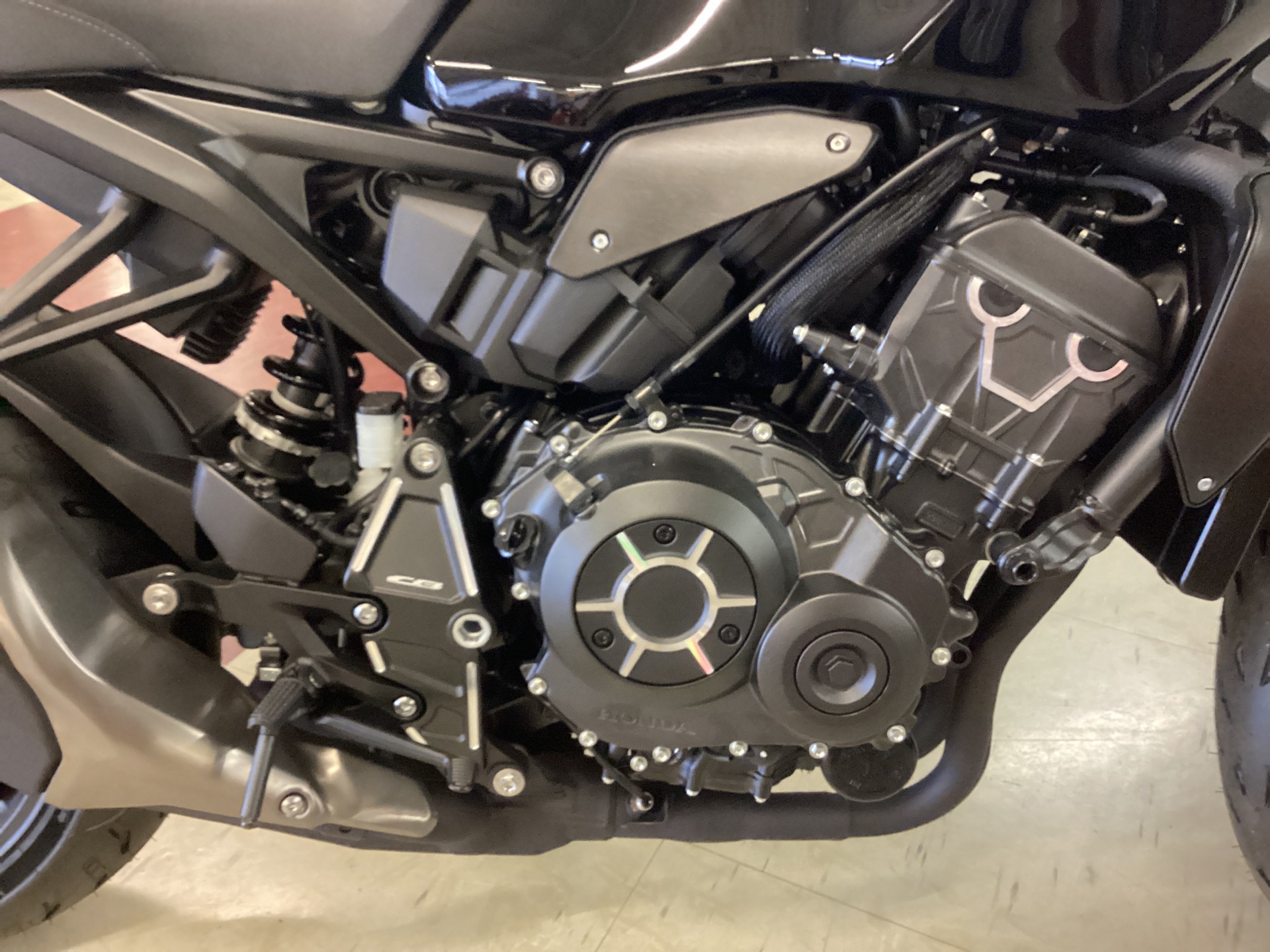 2023 Honda CB1000R Black Edition in Saint Joseph, Missouri - Photo 6